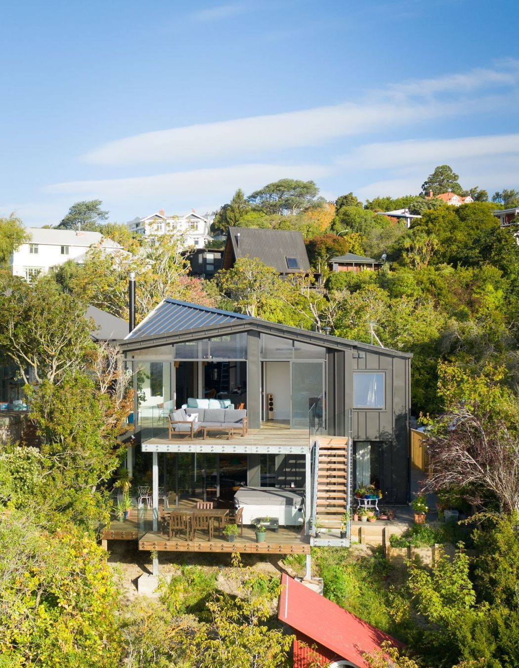 Folded Roof Home