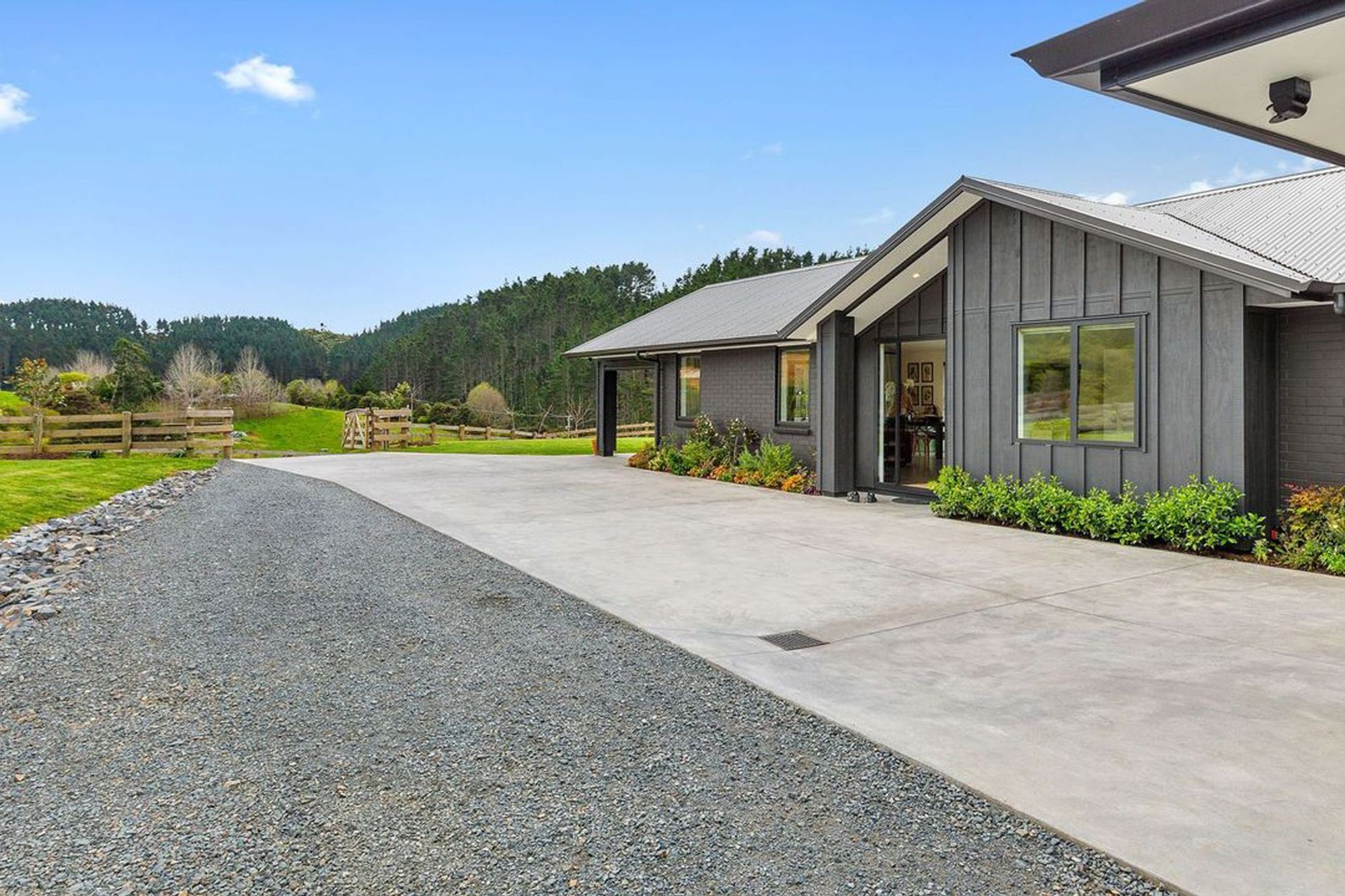 Hunua Build