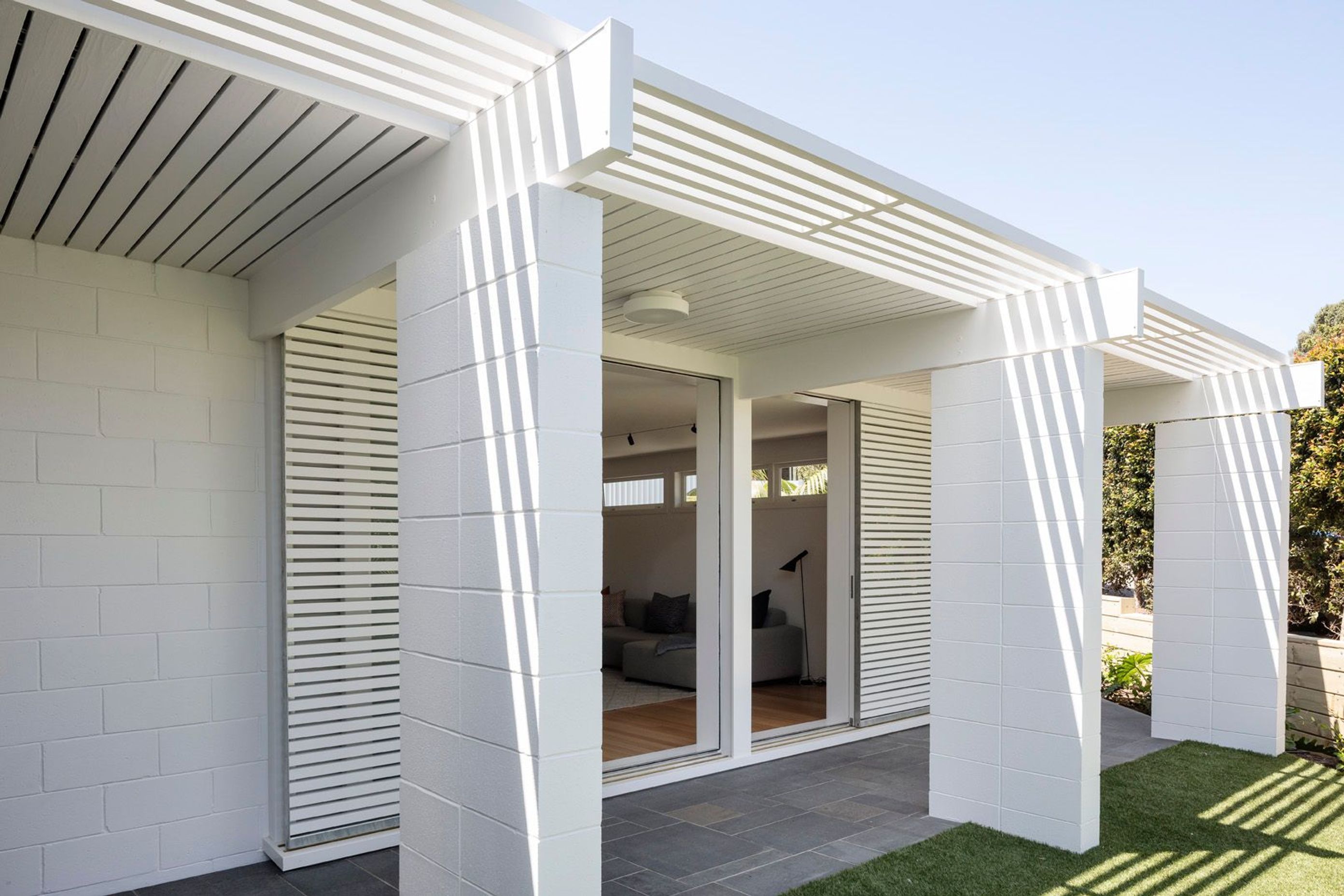 Meadowbank House