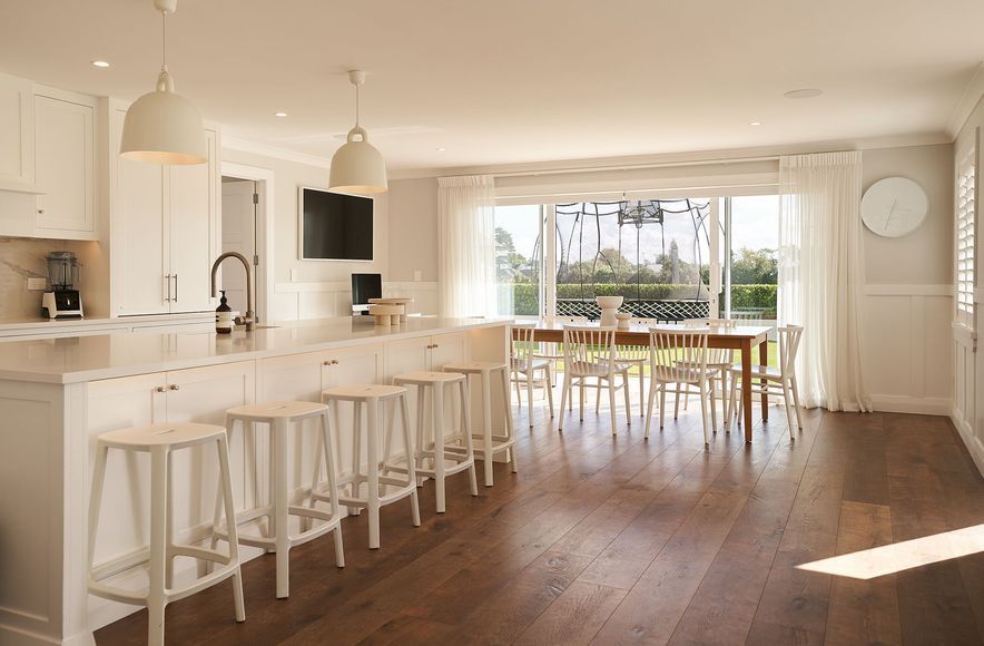 Te Wharau Drive | Greenhithe