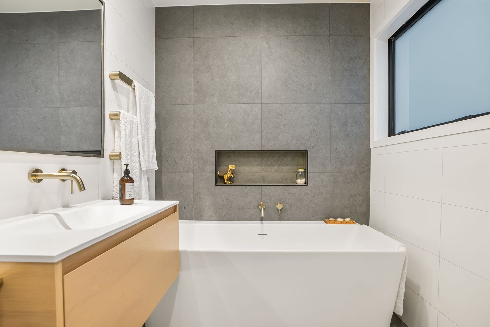 Peninsula Modern Luxe