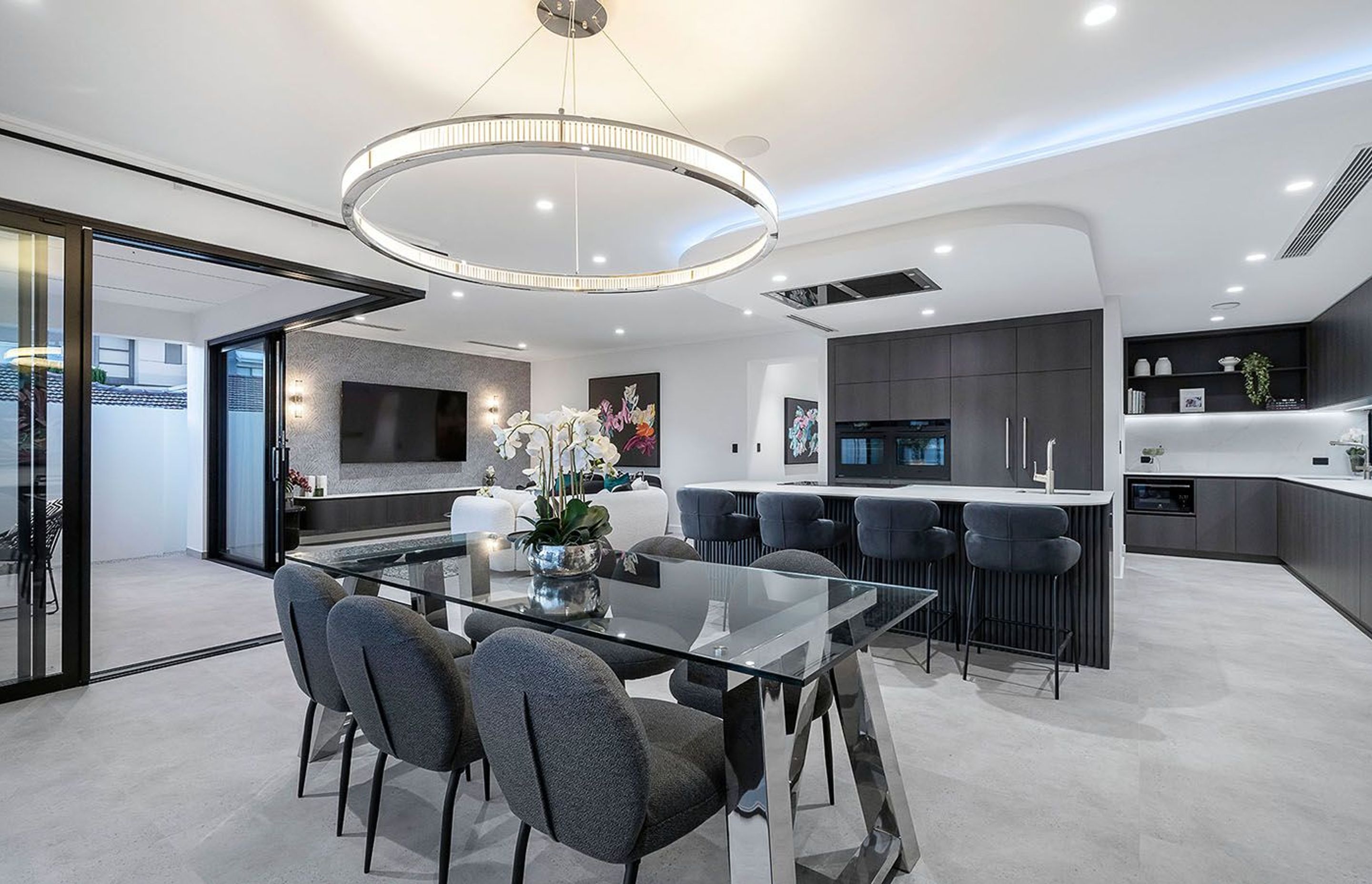 The Lake Como by Beaumonde Homes