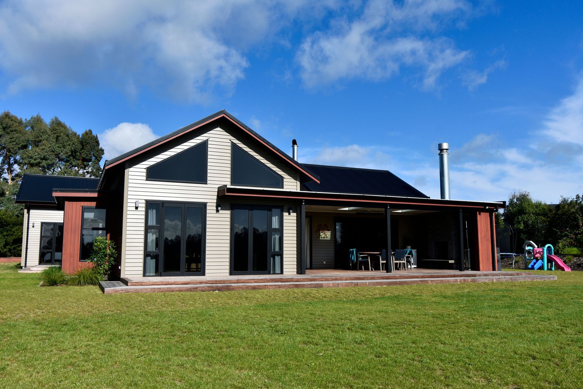 New House - Lomond Grove