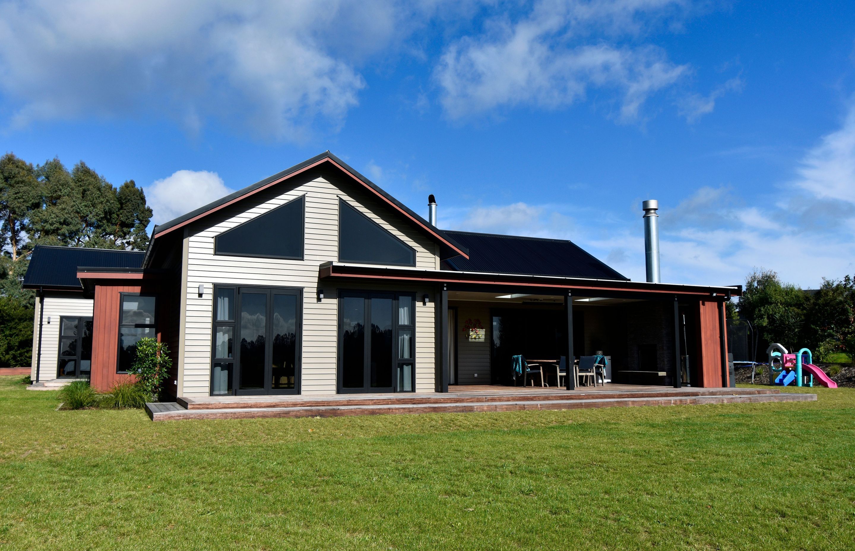 New House - Lomond Grove