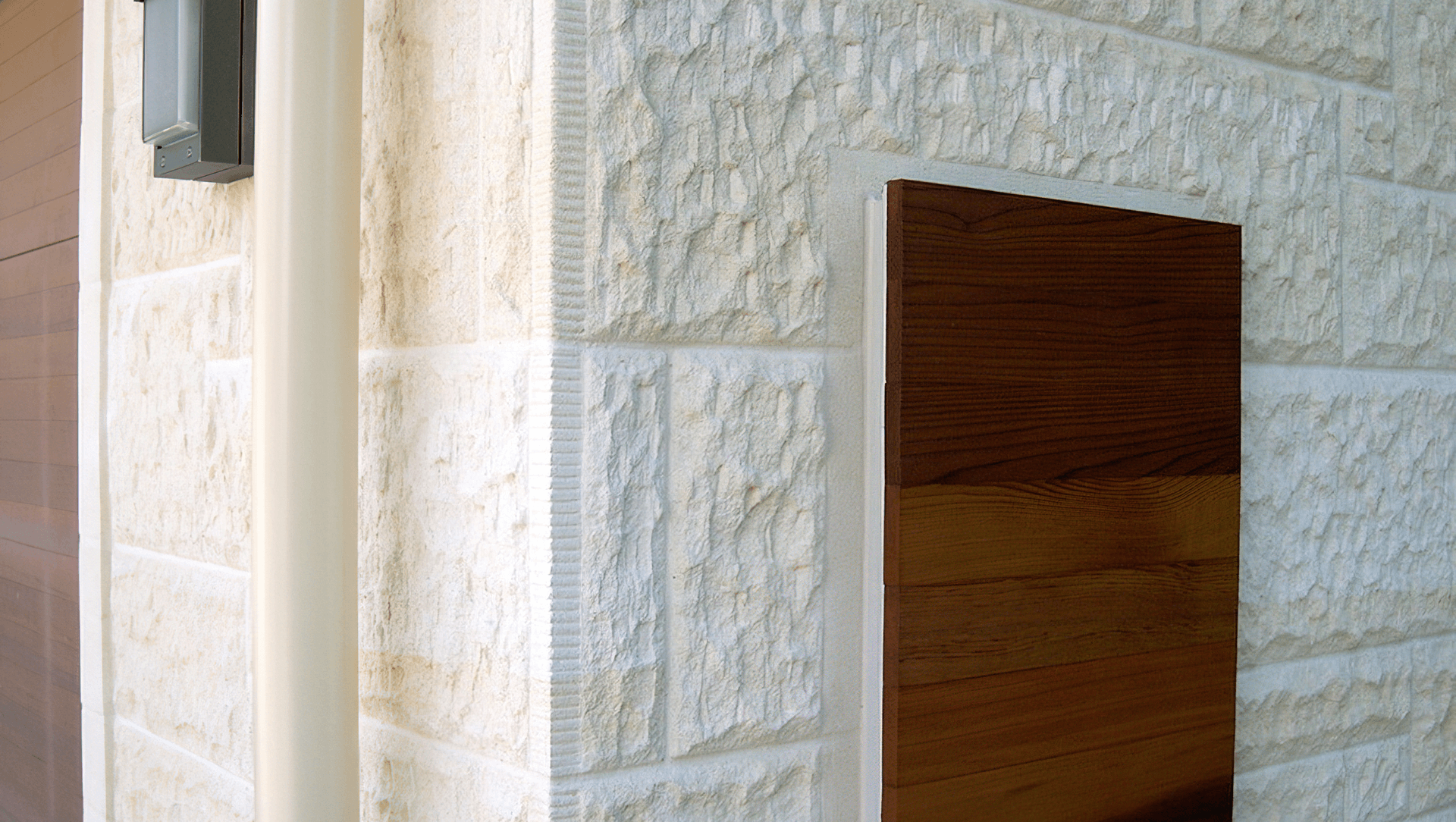 Walling banner