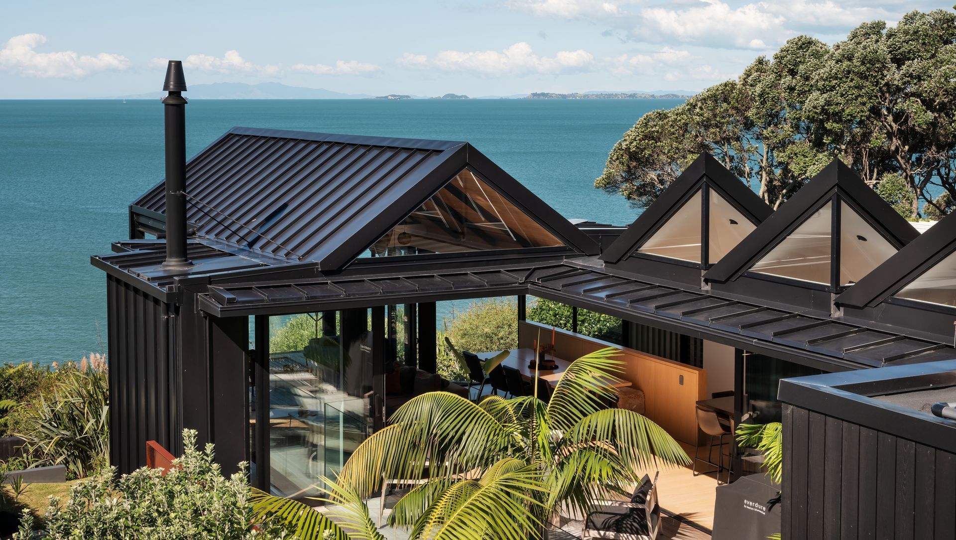 Murrays Bay House banner