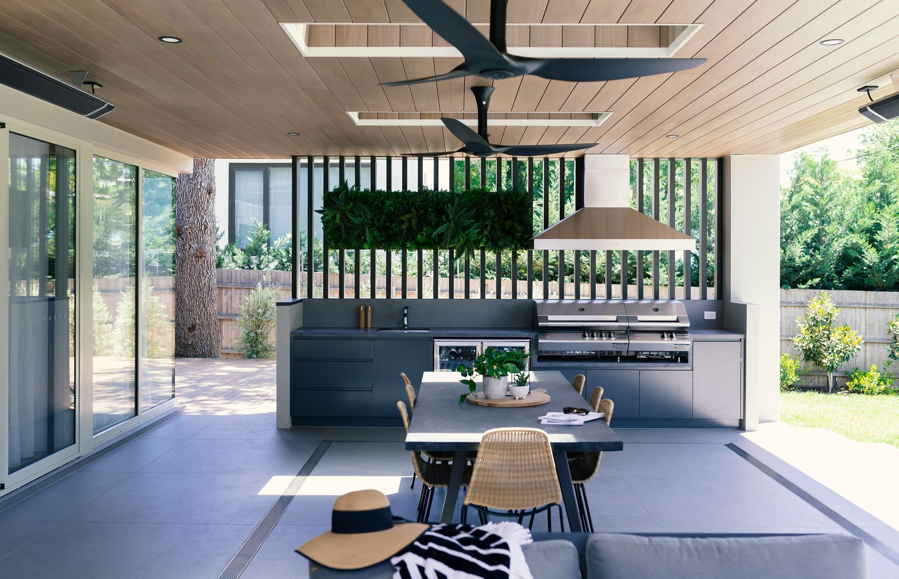 D + A Residence