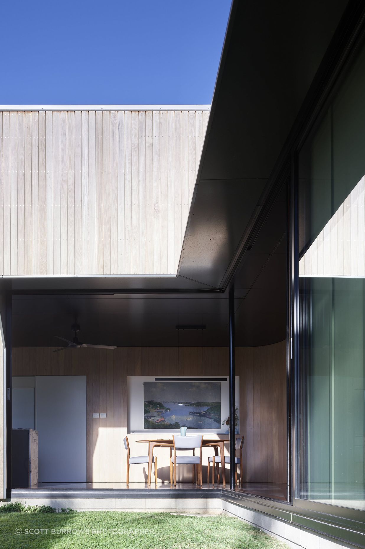 DerrickResidence009-min.jpg