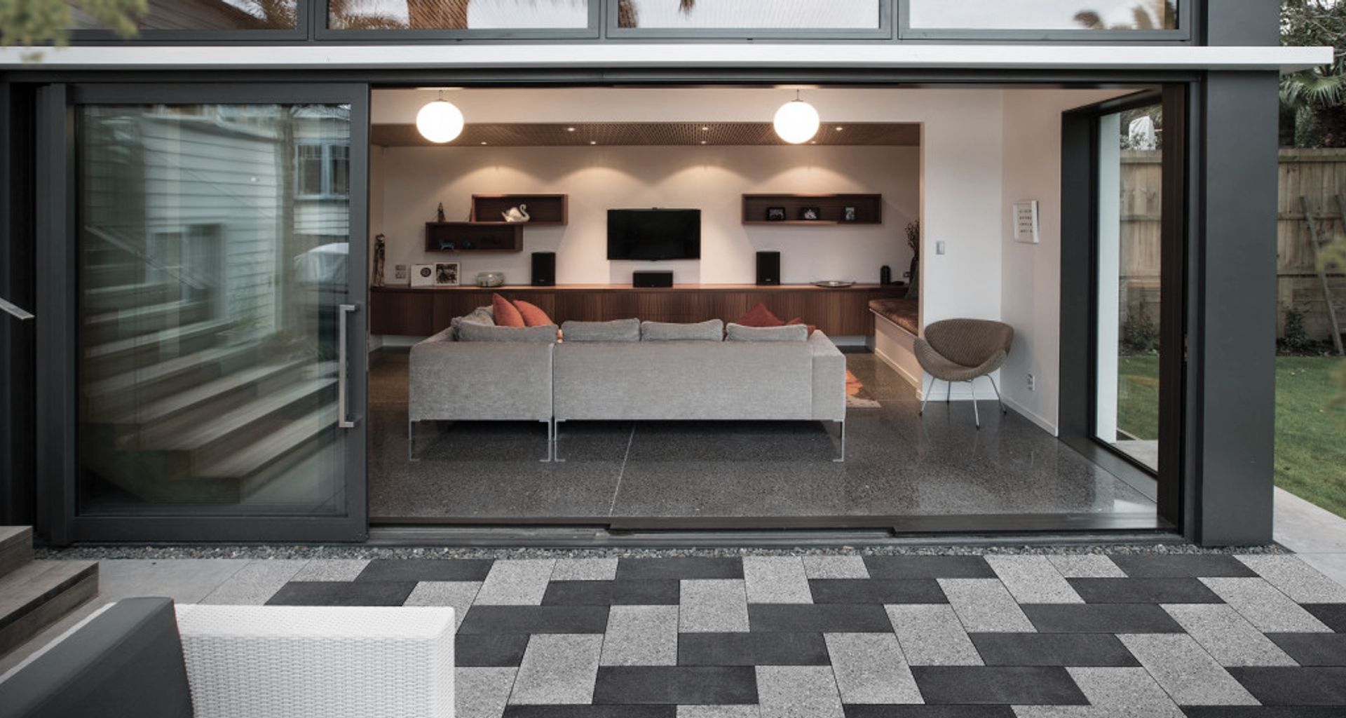 Designer Concrete: Indoor-outdoor space banner