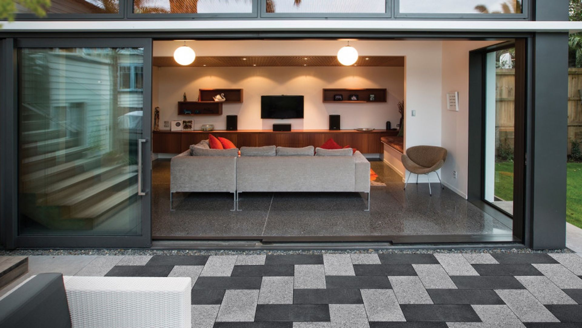 Designer Concrete: Indoor-outdoor space banner