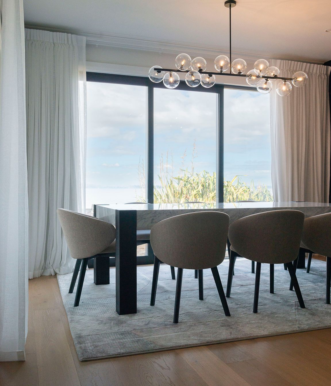 Dinningroom5.jpg