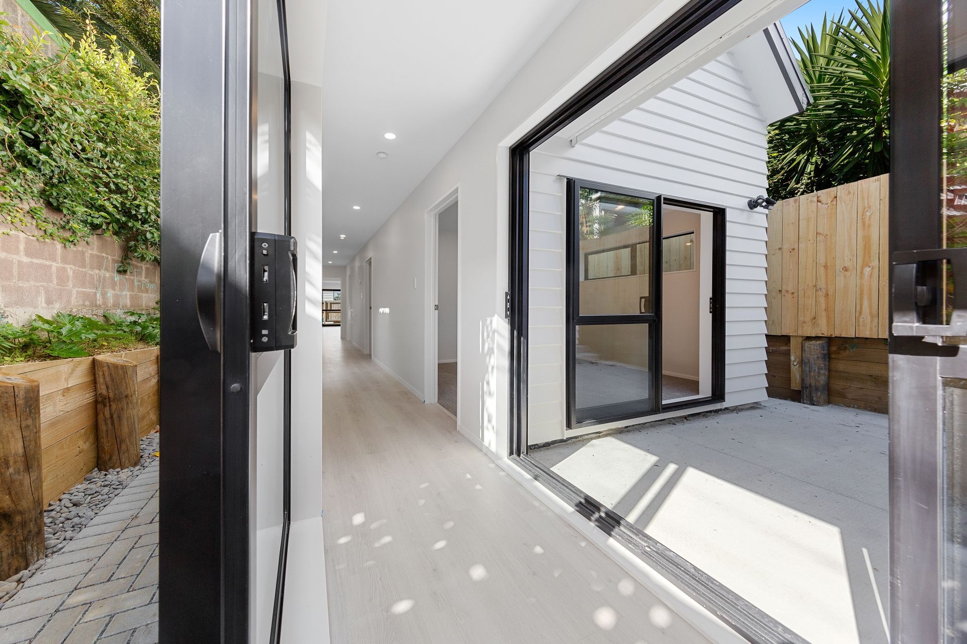 Mount Wellington - 2-storey Family Home