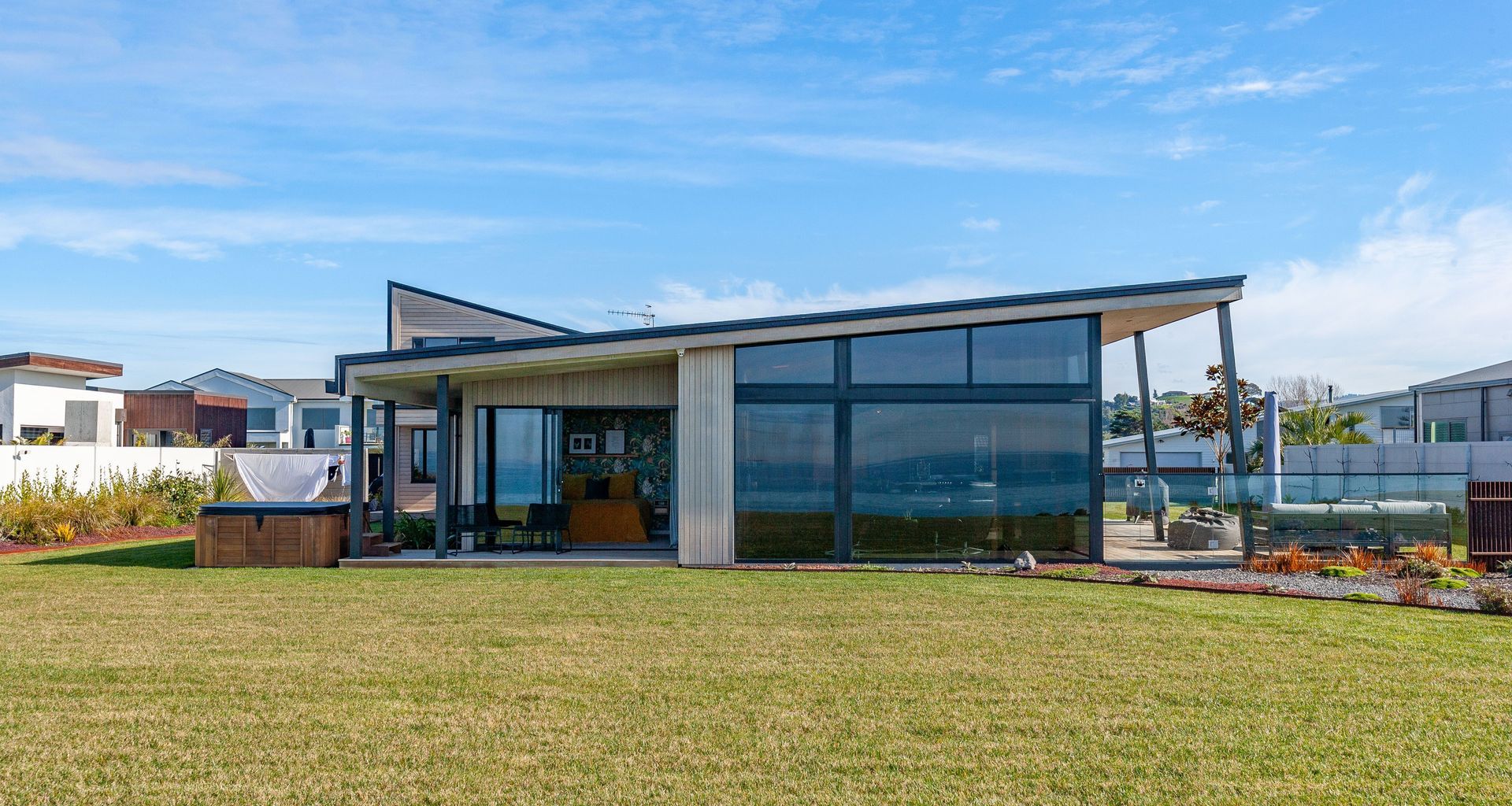 Seaside Home banner