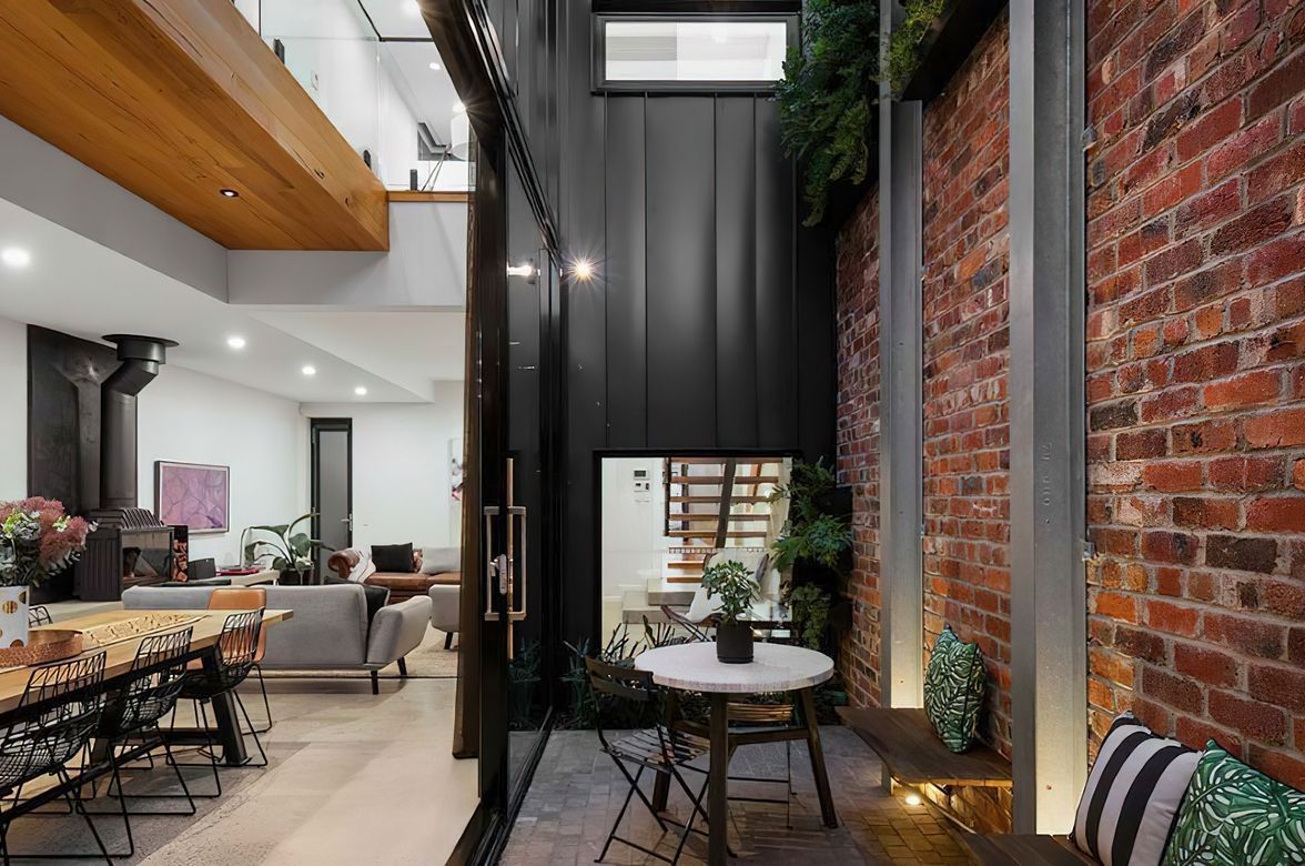 Elwood Residence