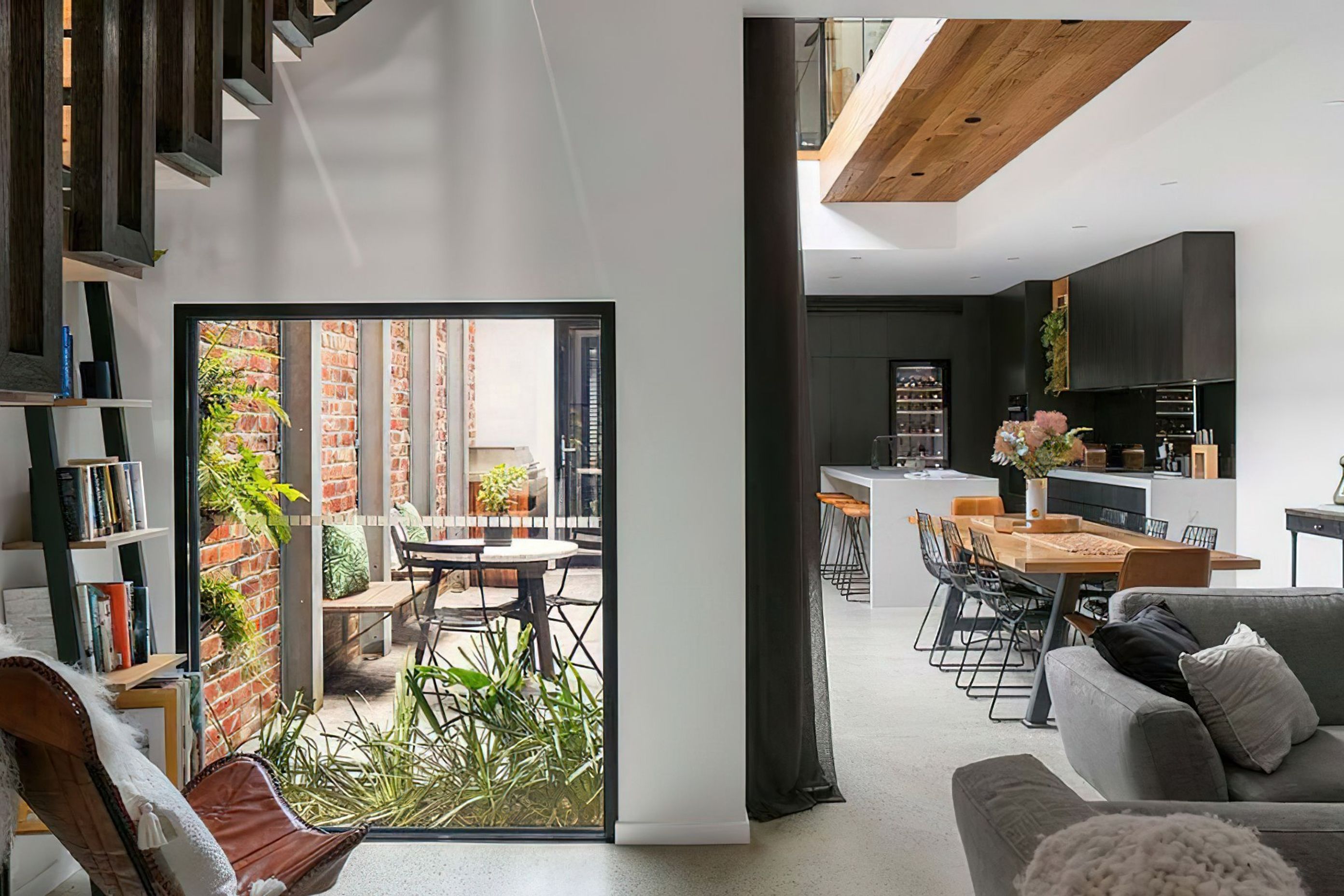 Elwood Residence