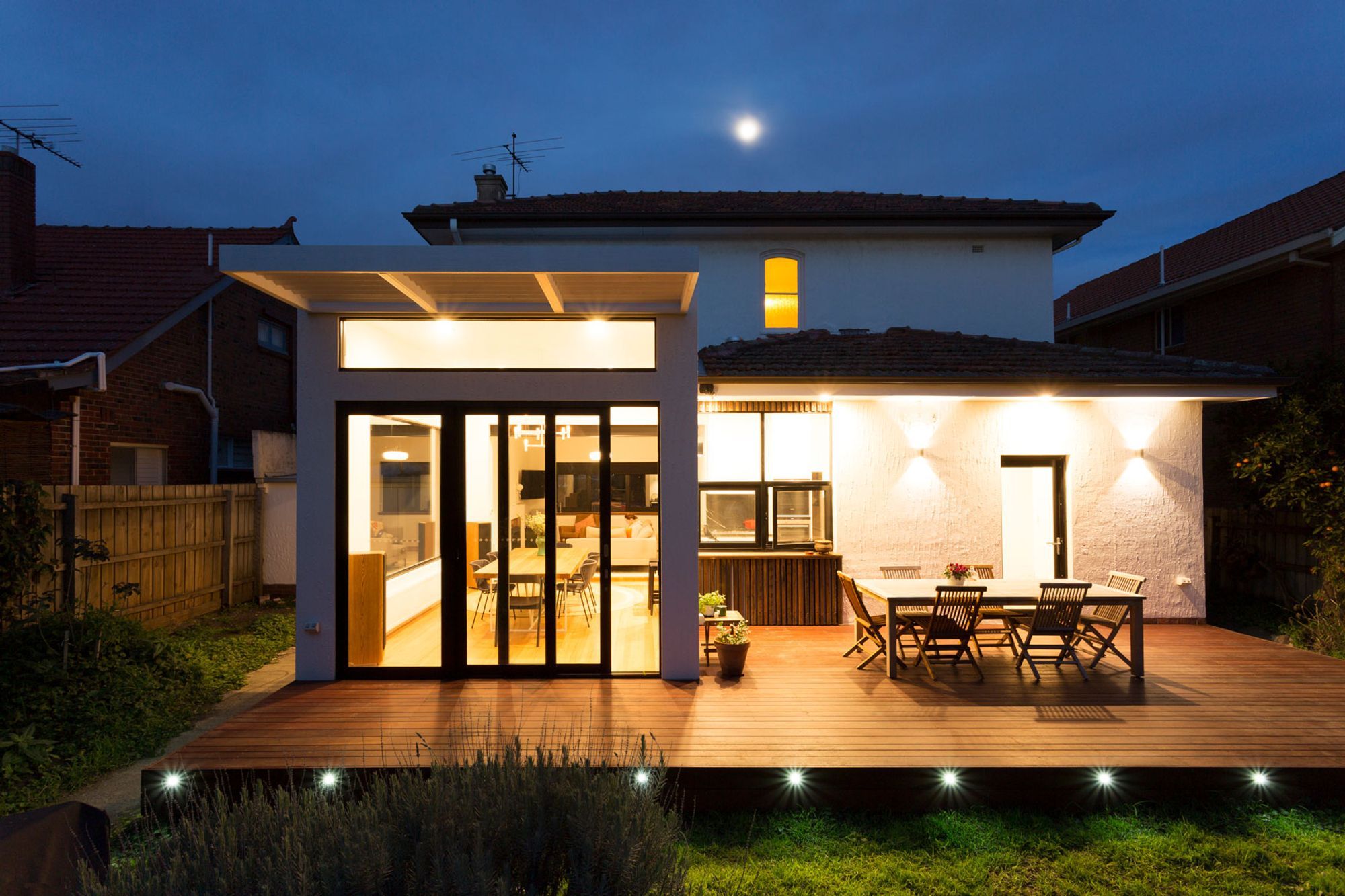 Deco House