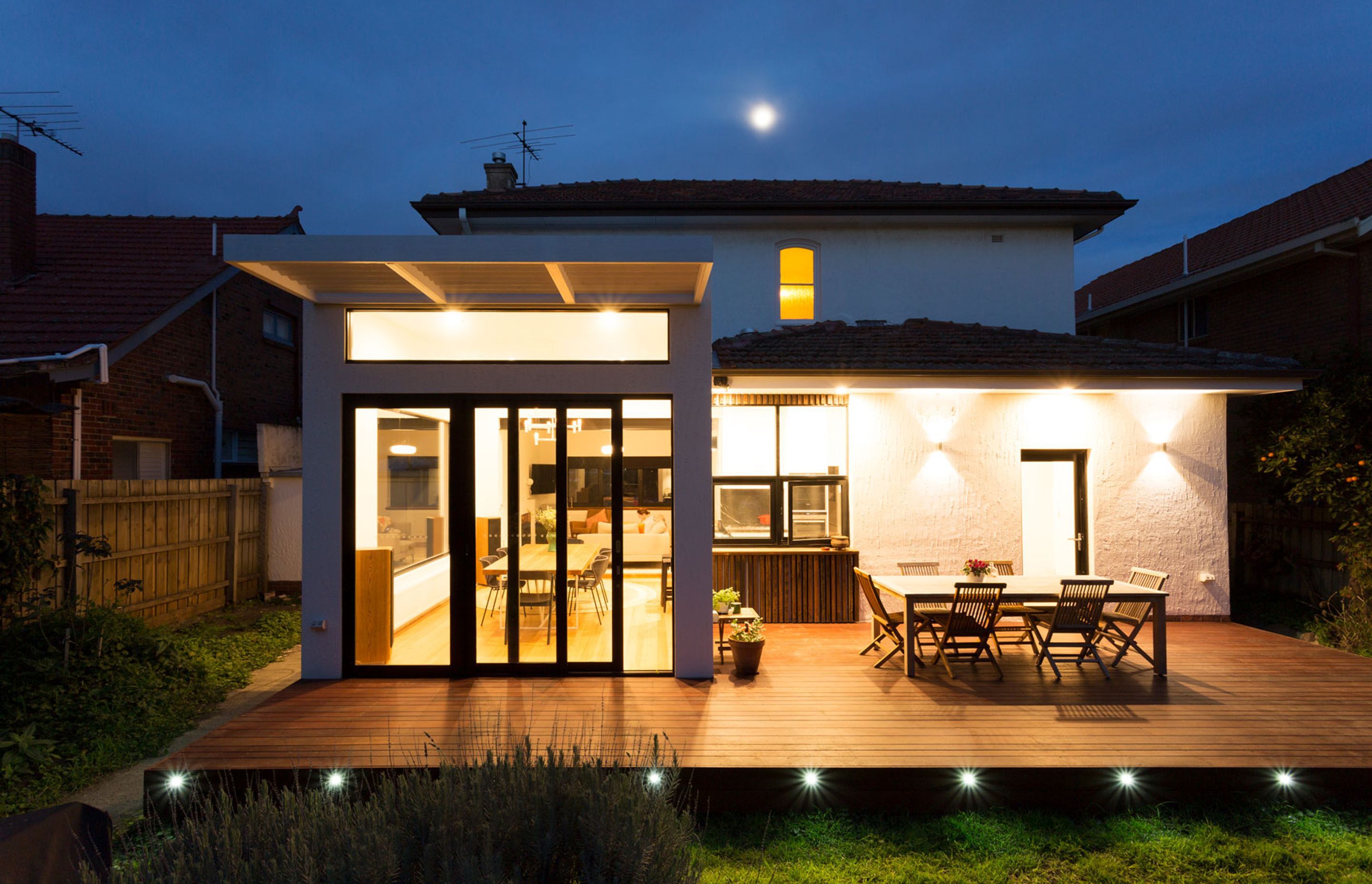 Deco House