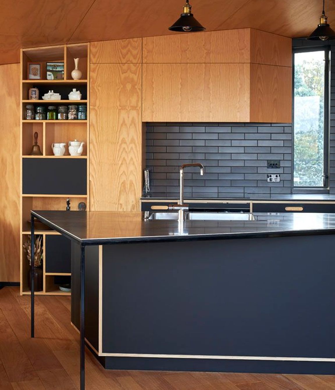 Bowentown Bach_Kitchen