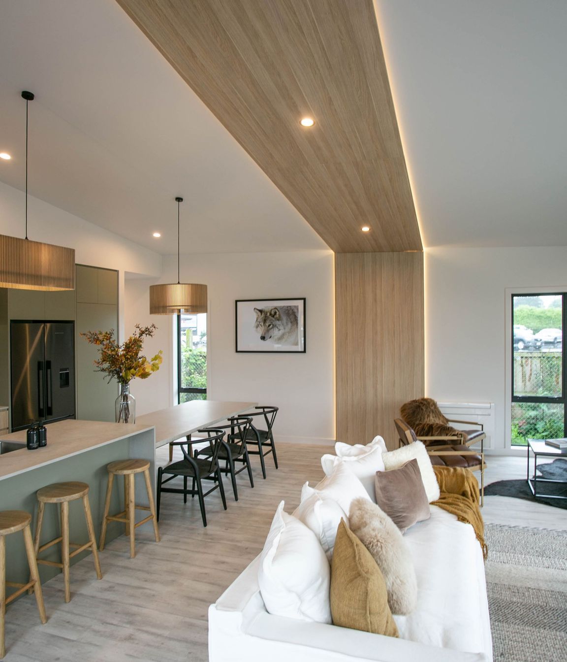 Modern transportable home