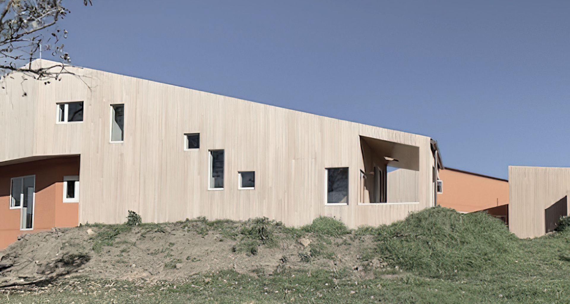 Energy-Efficient Island Style Living banner