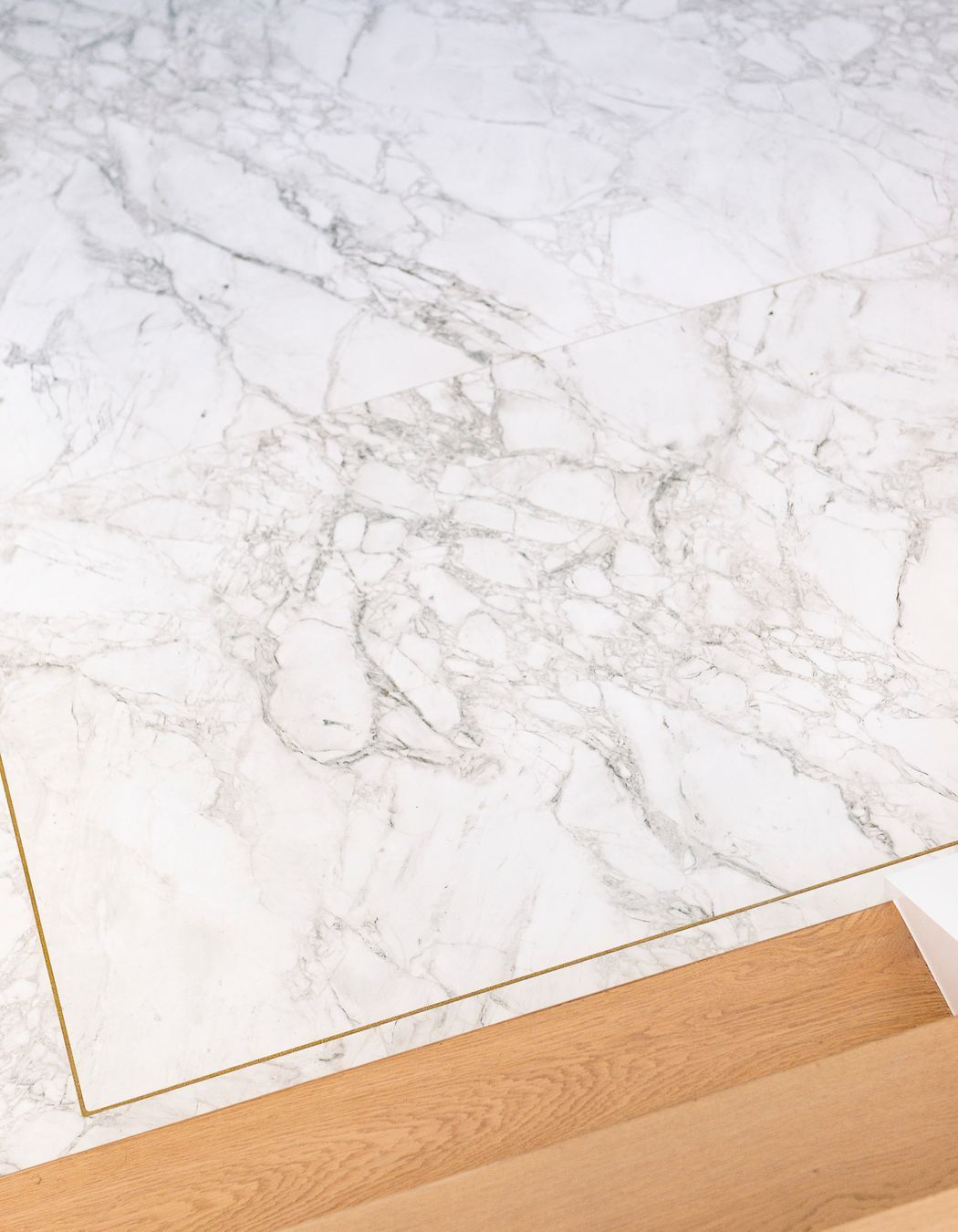 Entrance-detail-dekton-Portum.jpg