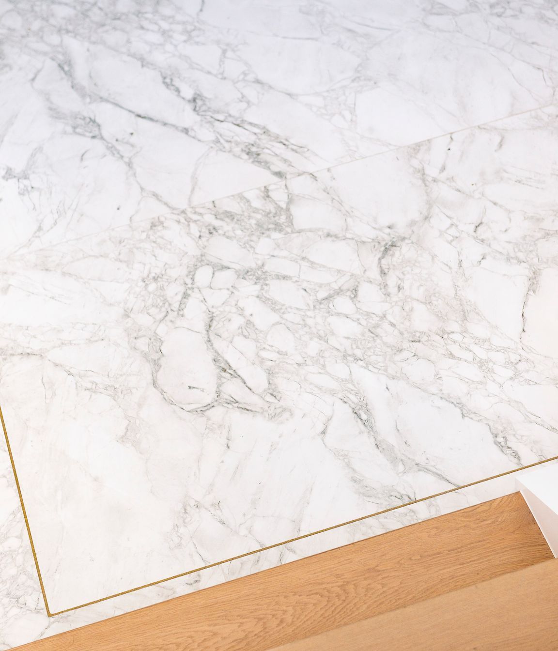 Entrance-detail-dekton-Portum.jpg