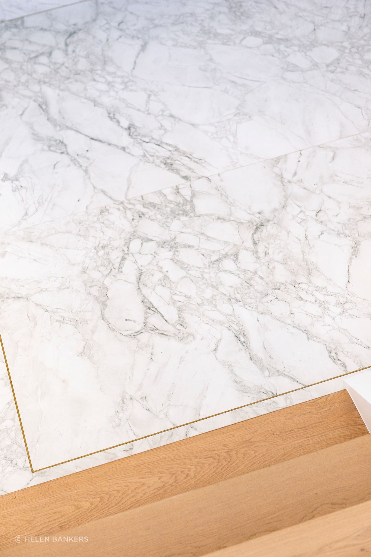 Entrance-detail-dekton-Portum.jpg
