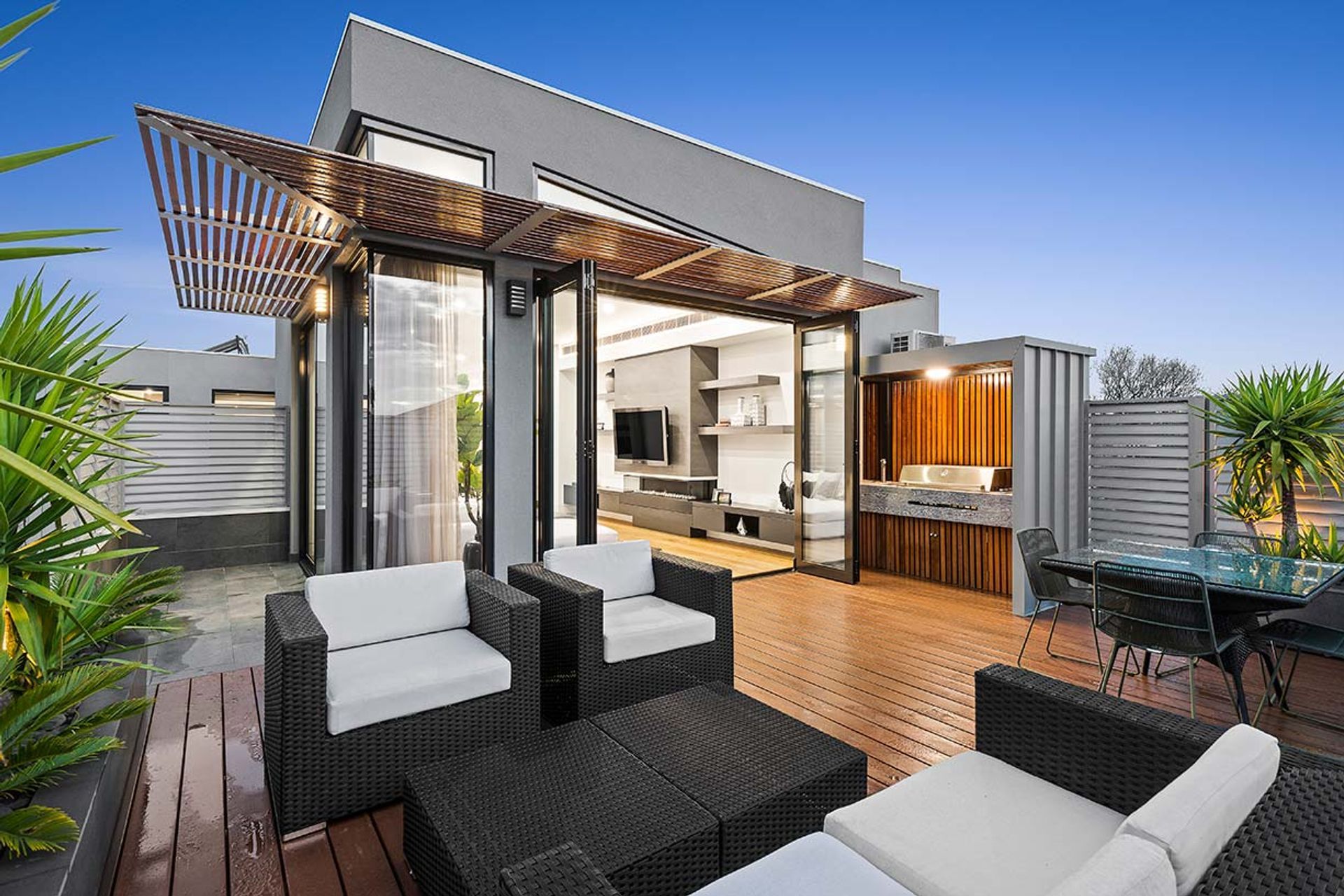 Caulfield North – Ercildoune St