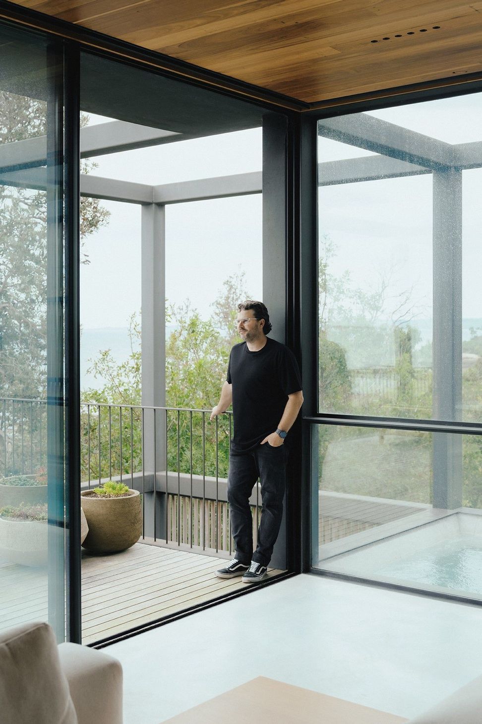 EstLivingOutdoor7.jpg