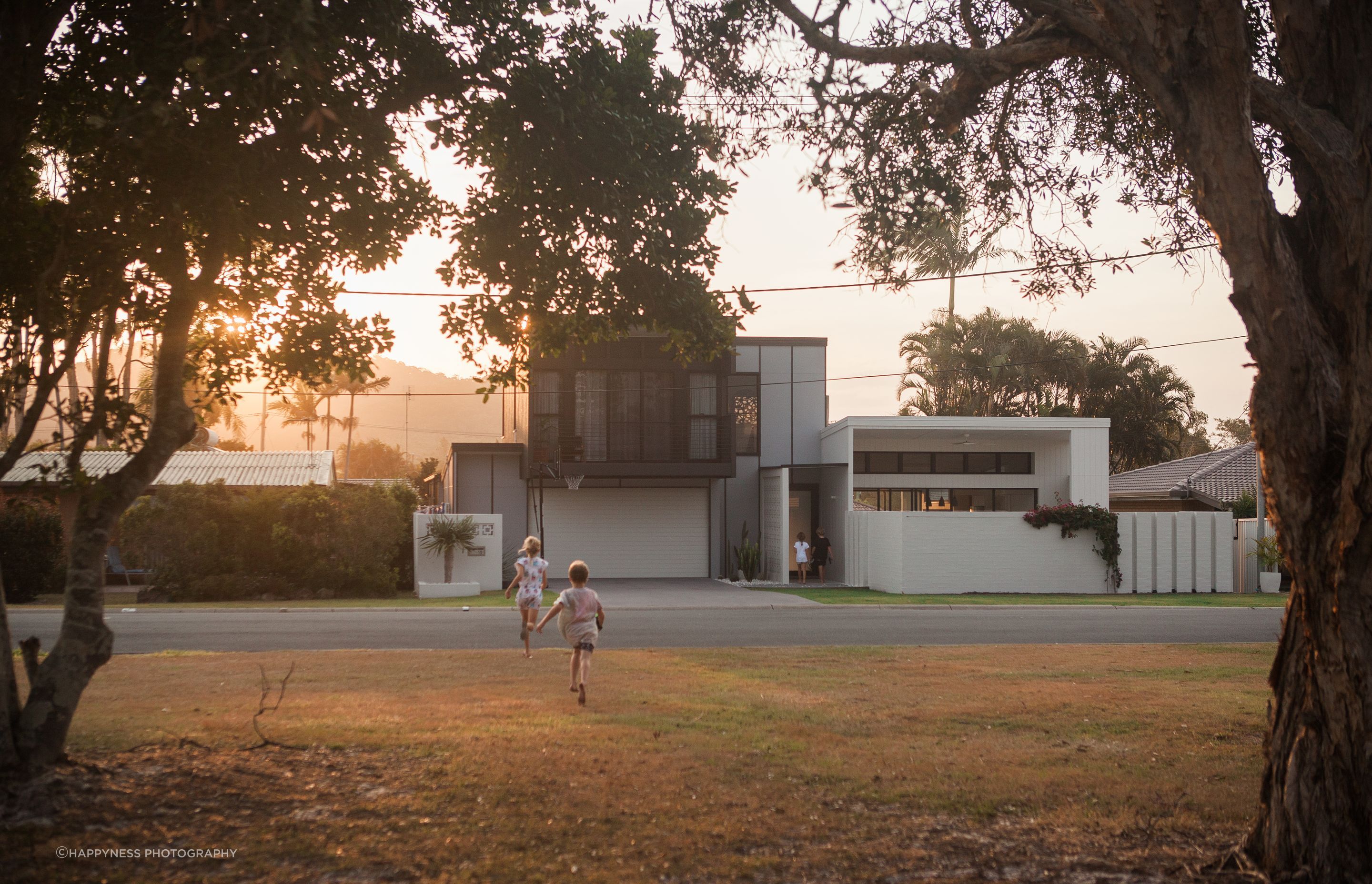 Happyness House