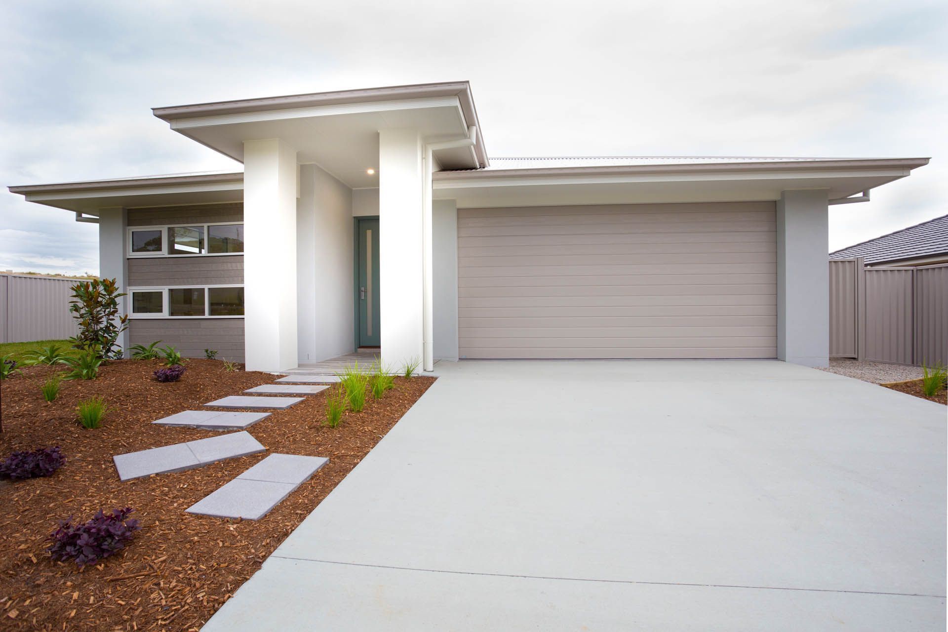 Colorbond Garage Door for Balance Design & Construction’s Display Home
