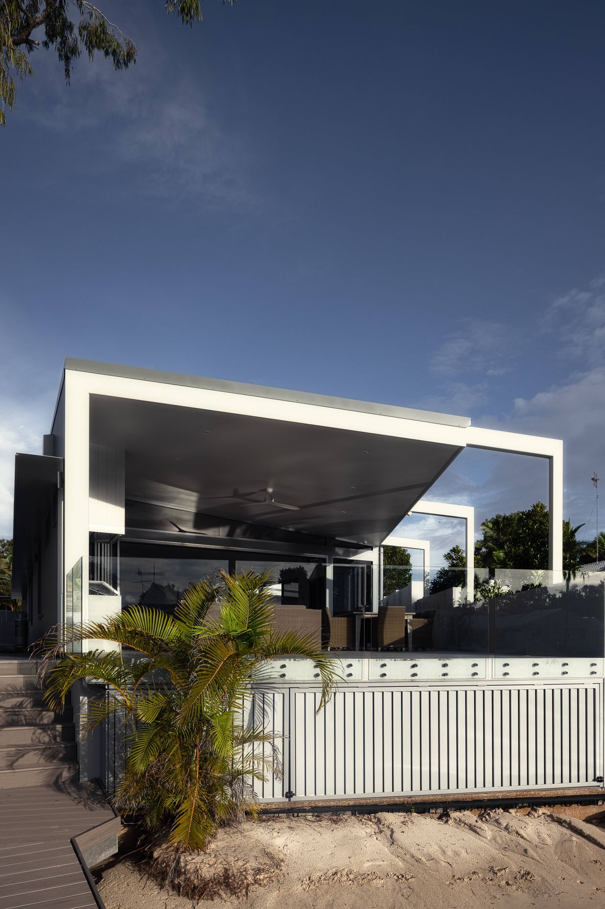 Dolphin Residence