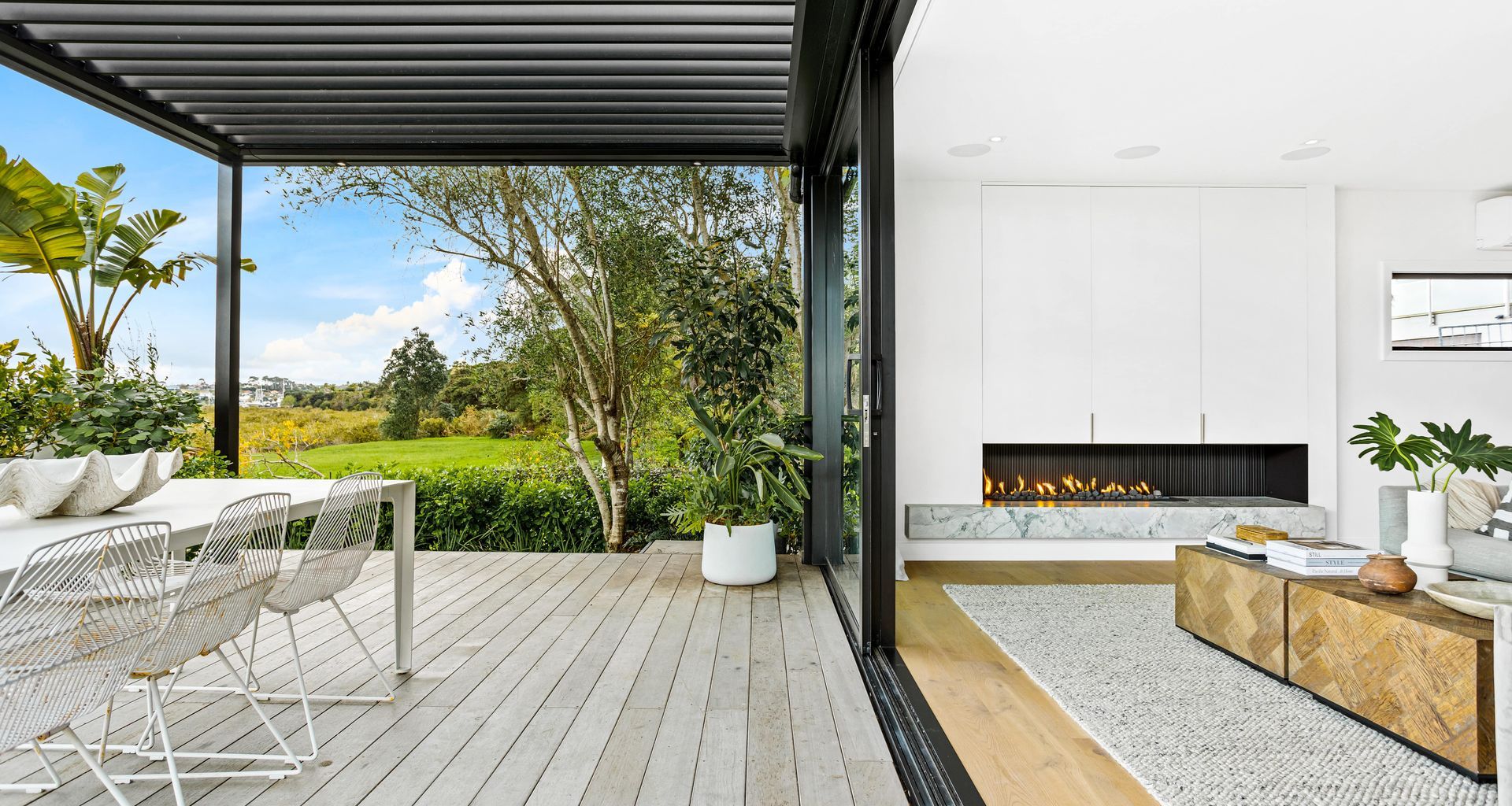 Tui House banner