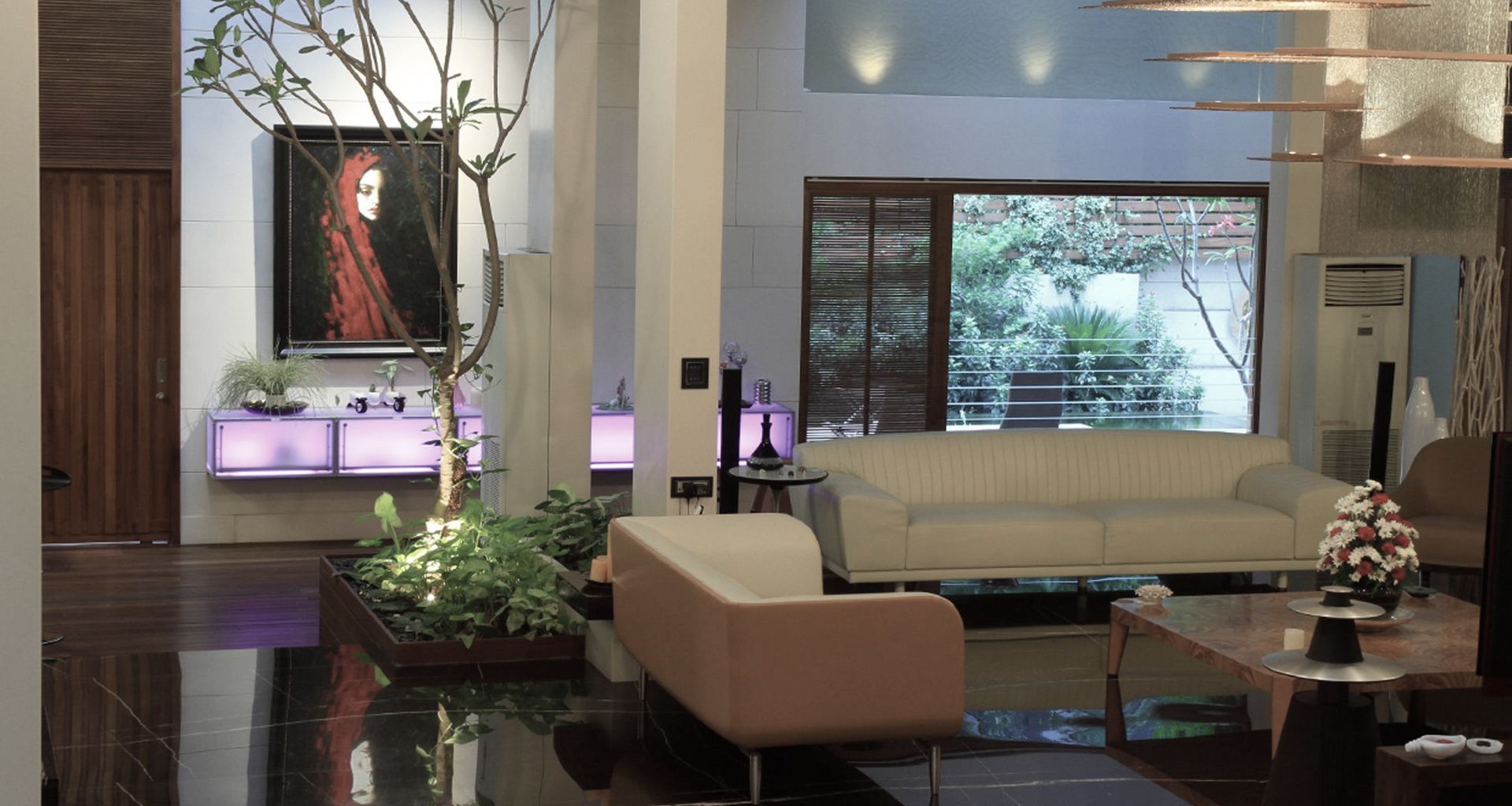 GR Residence banner