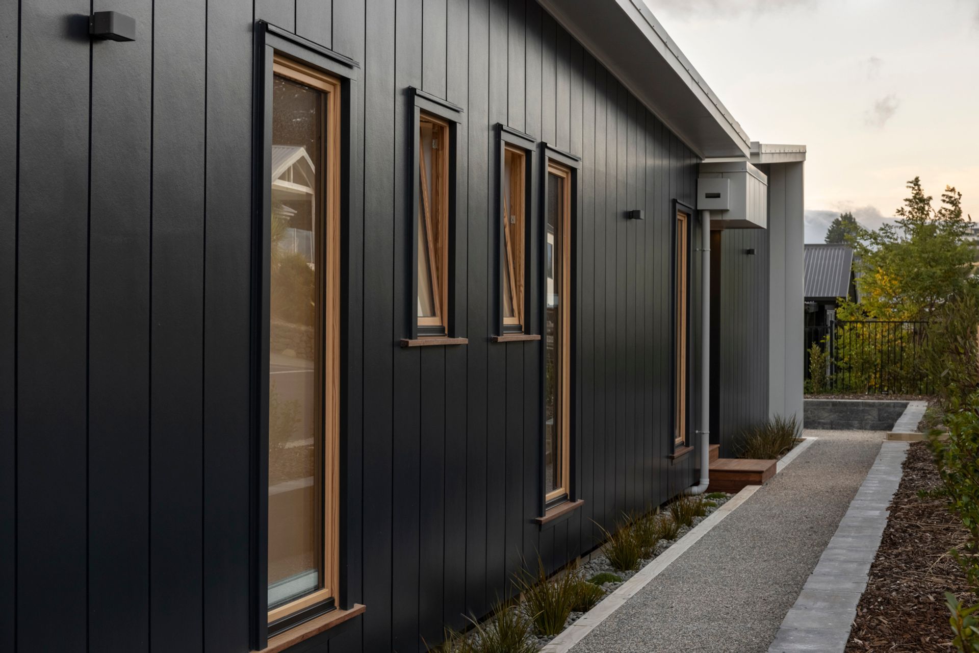 L+G Mission Cove Residence