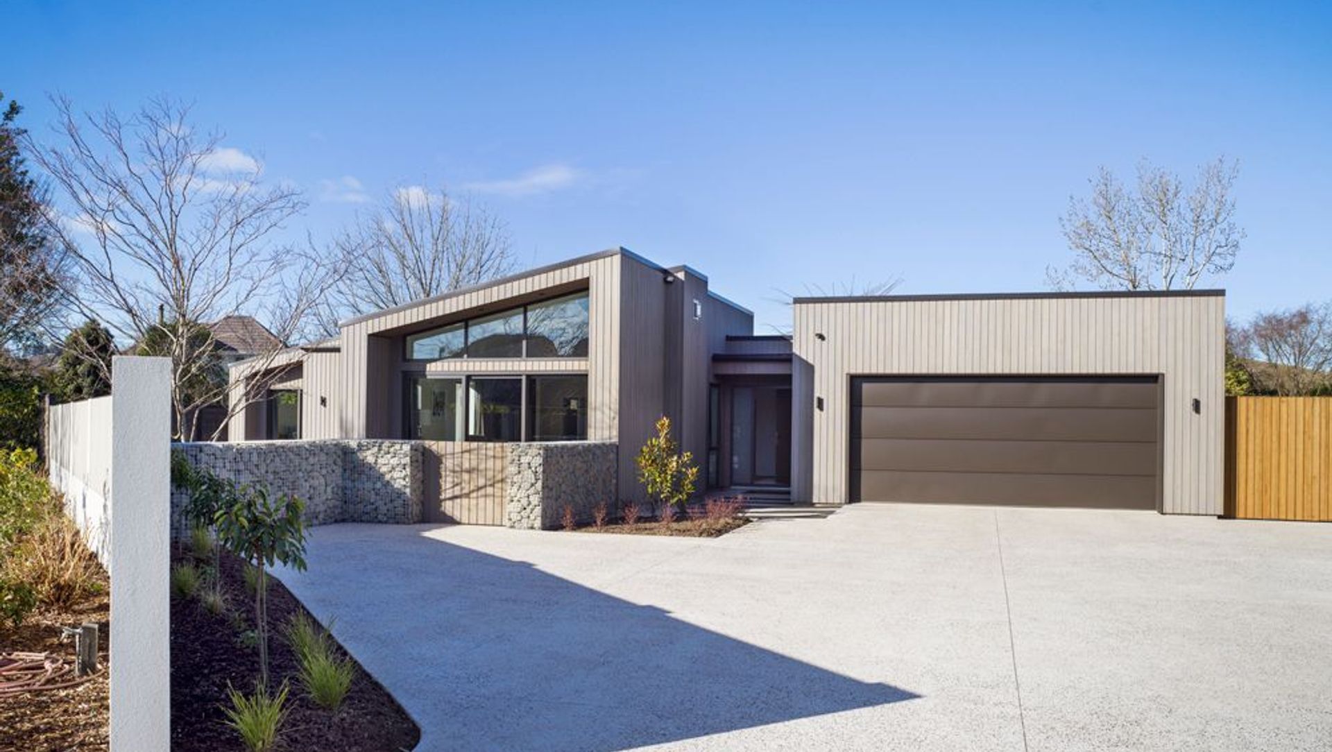 Glenbrook Drive banner