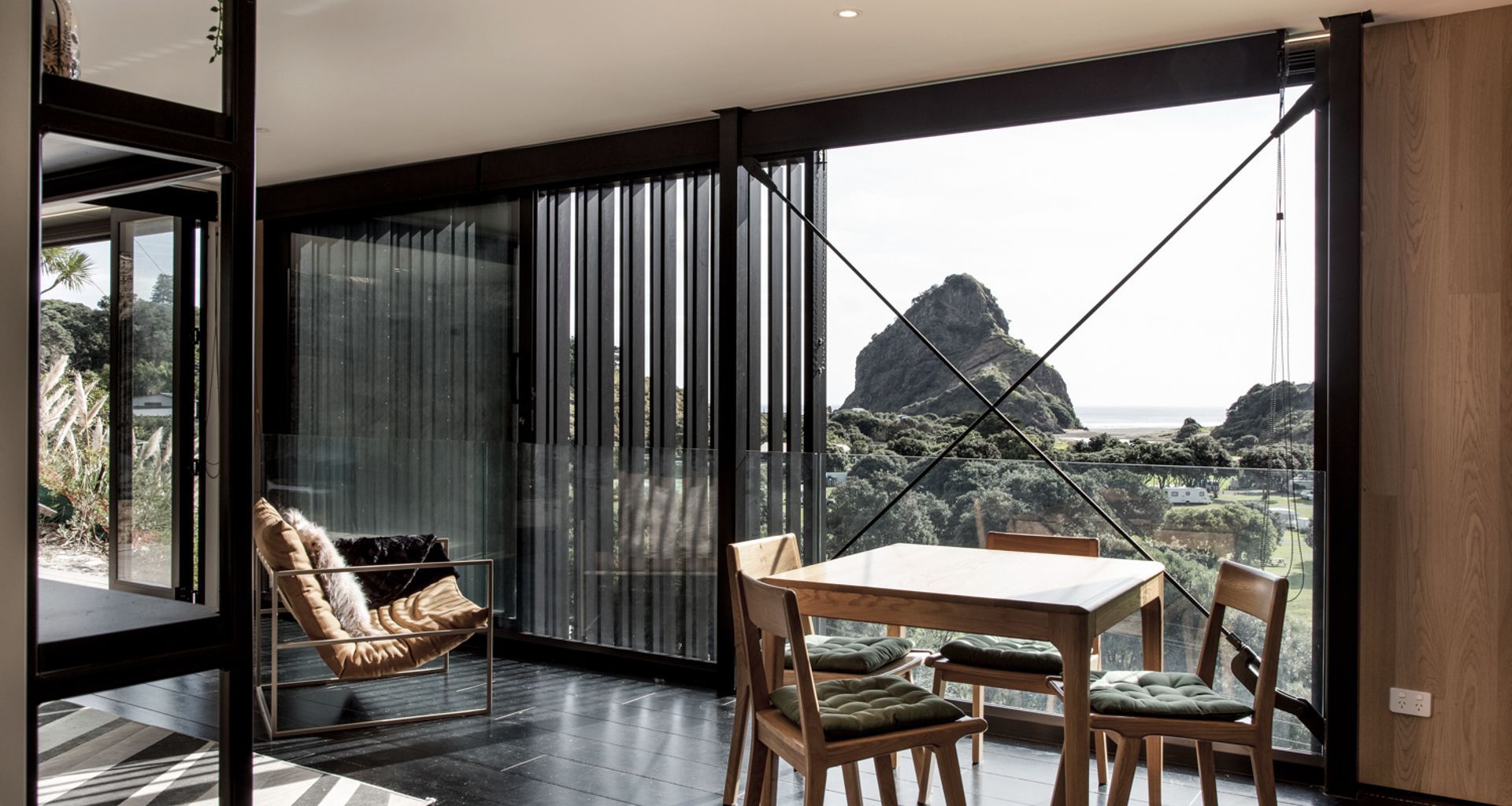 Glenesk Road Piha New Build banner