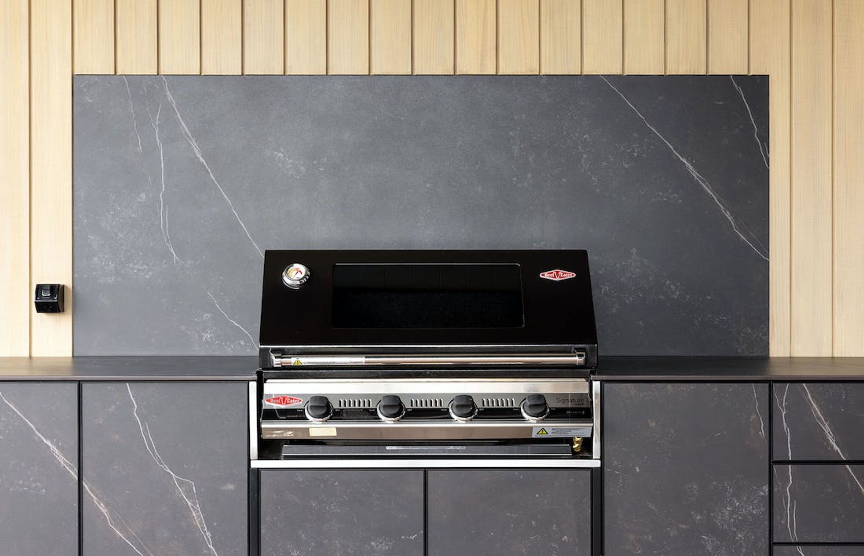 Two Dekton Colours To Match Wood In Kitchens &amp; Bathrooms