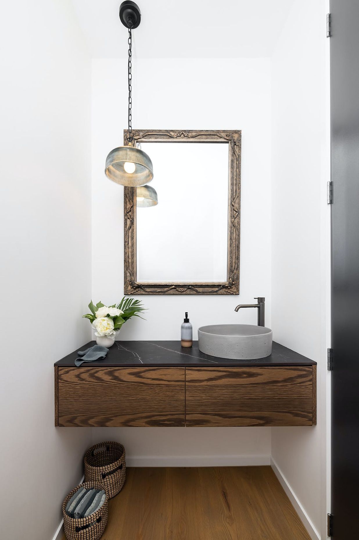Two Dekton Colours To Match Wood In Kitchens &amp; Bathrooms