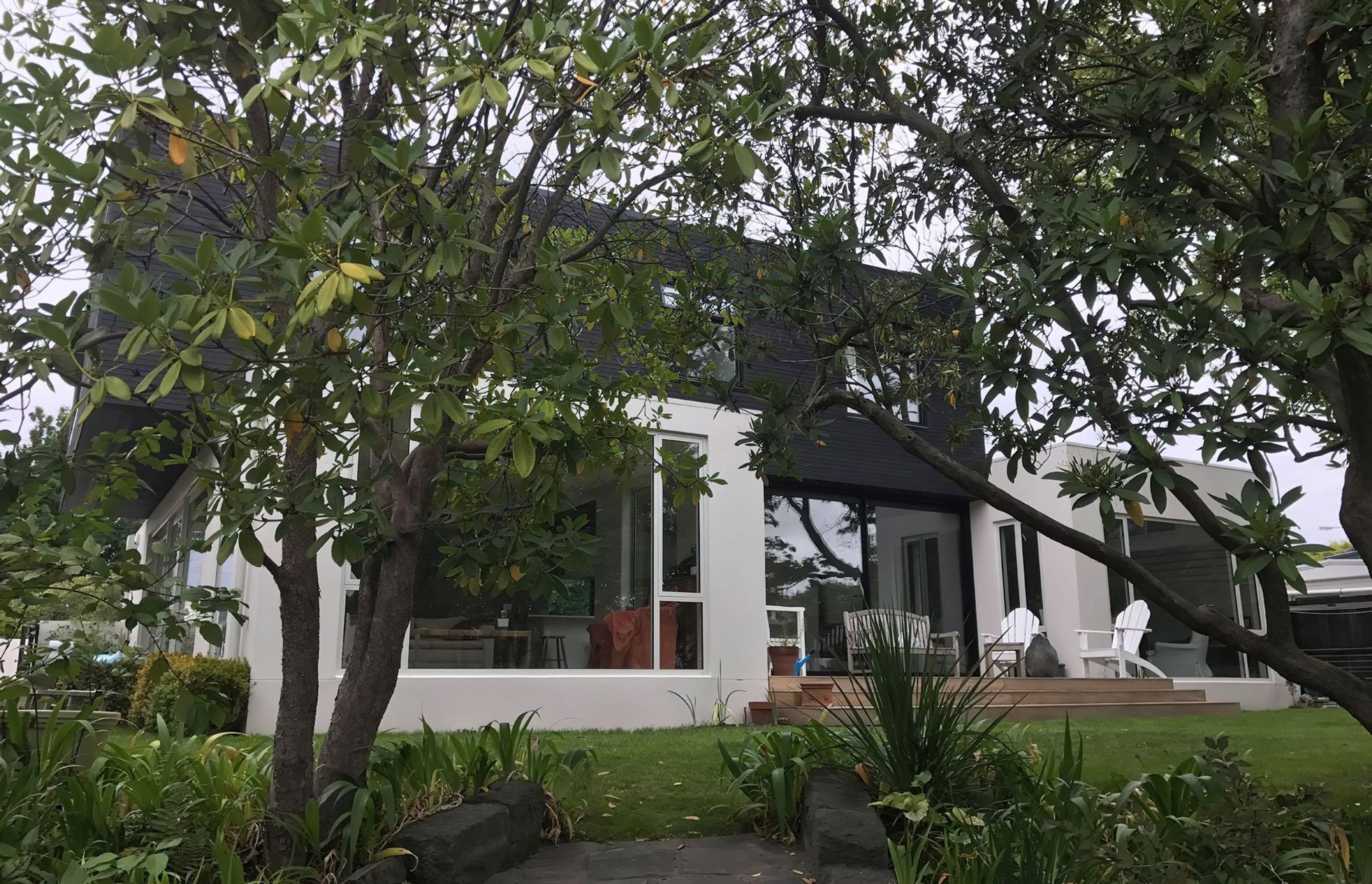 Ellis Residence
