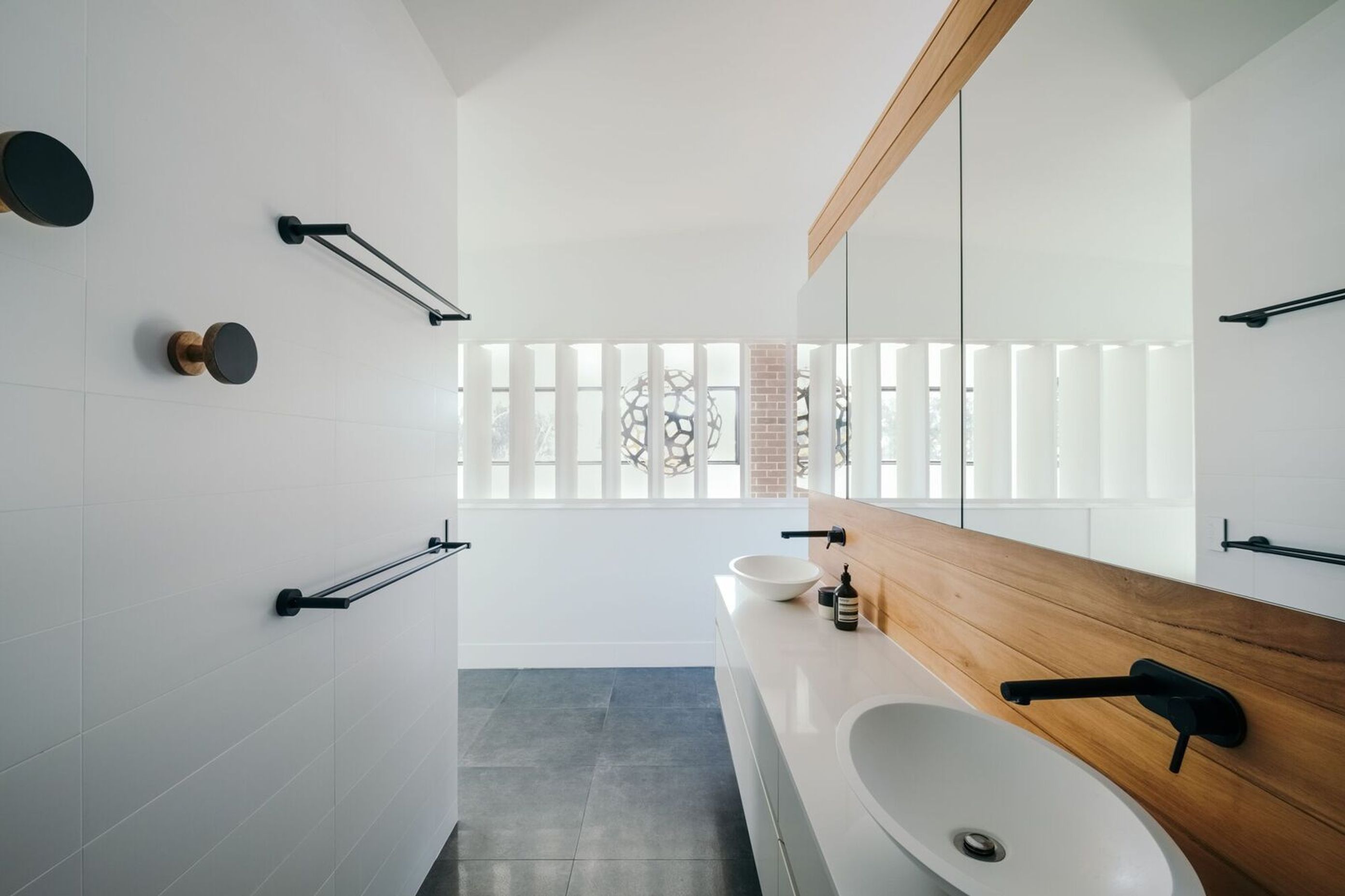 Happyness House