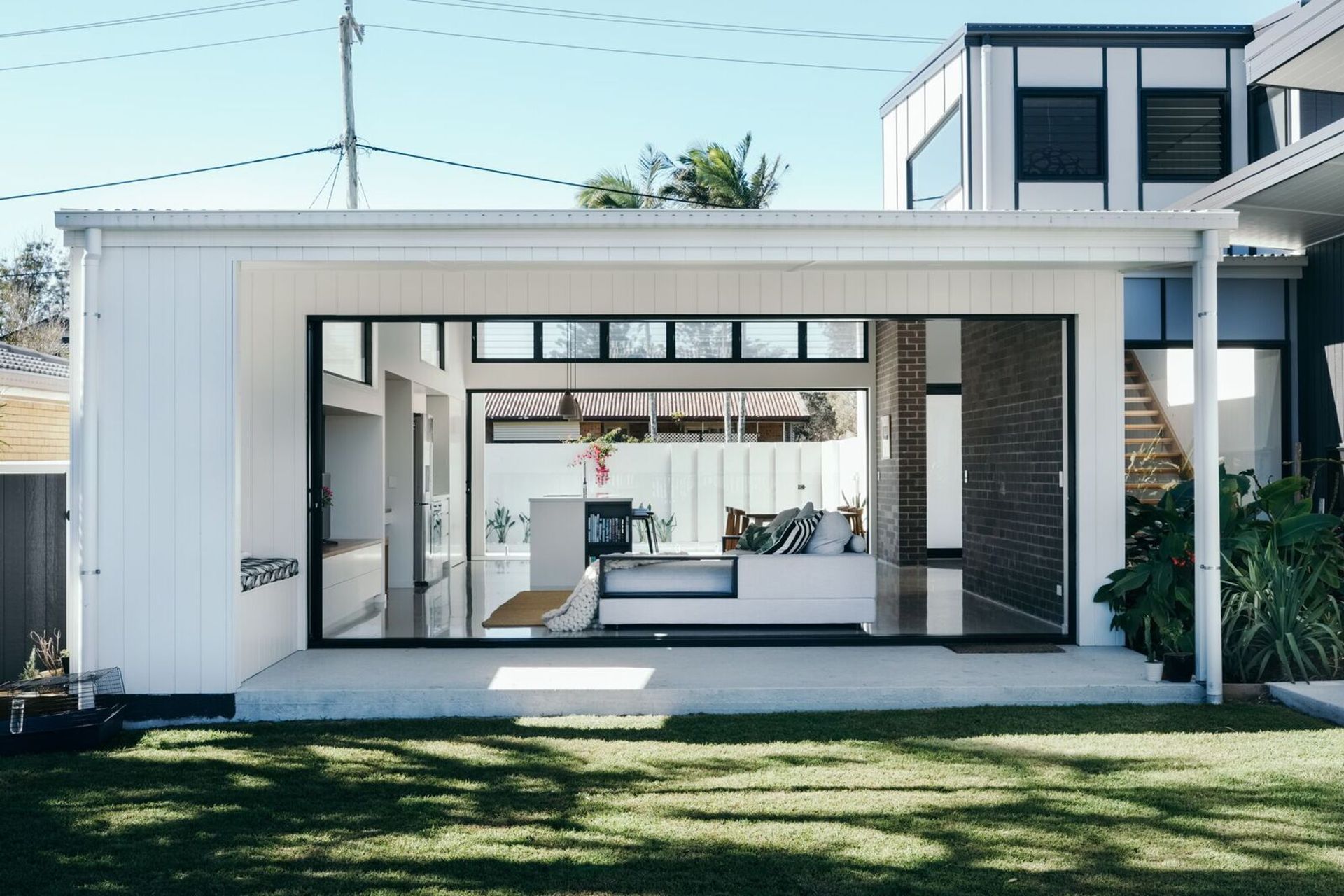 Happyness House