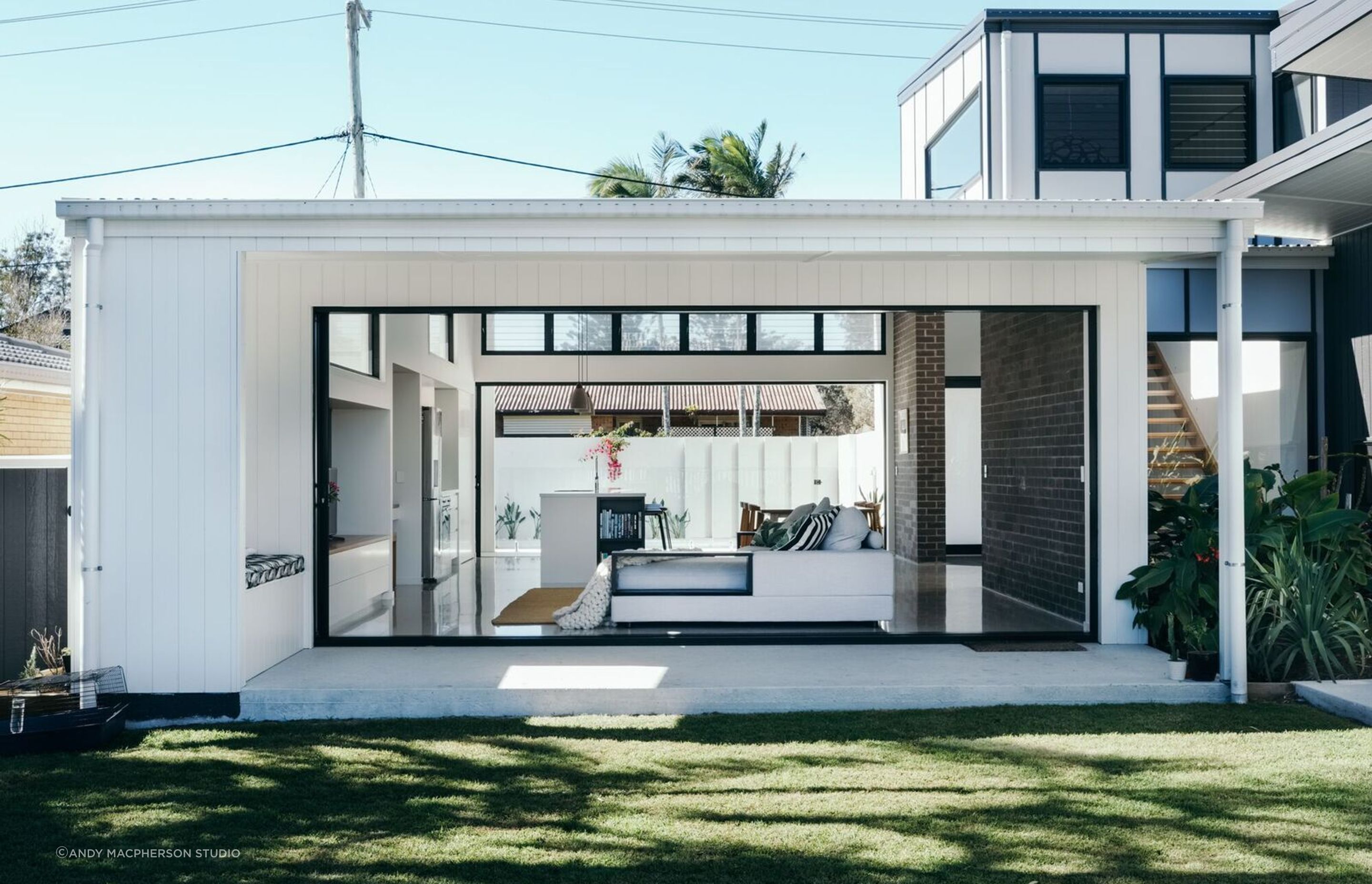 Happyness House