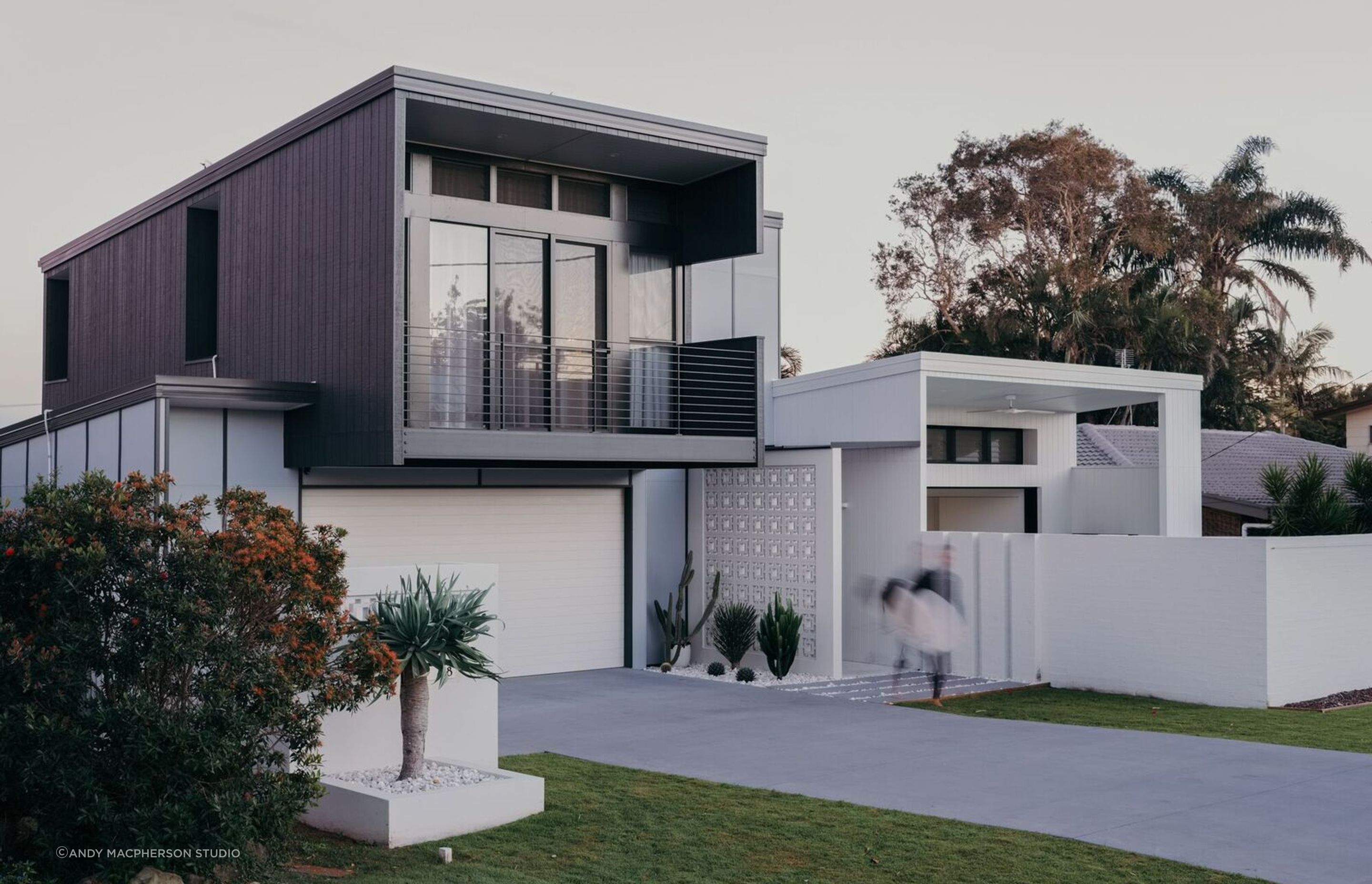 Happyness House
