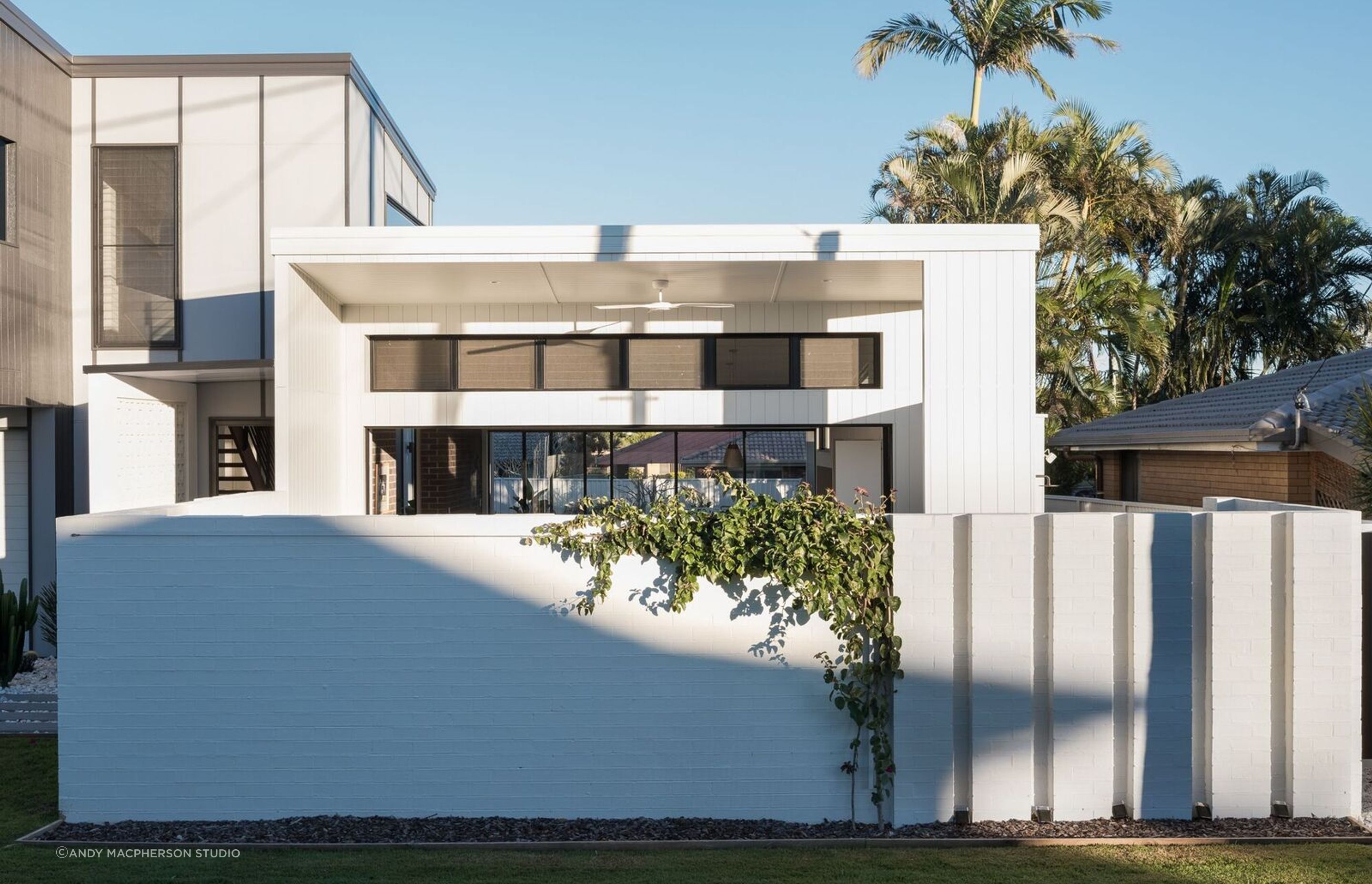 Happyness House