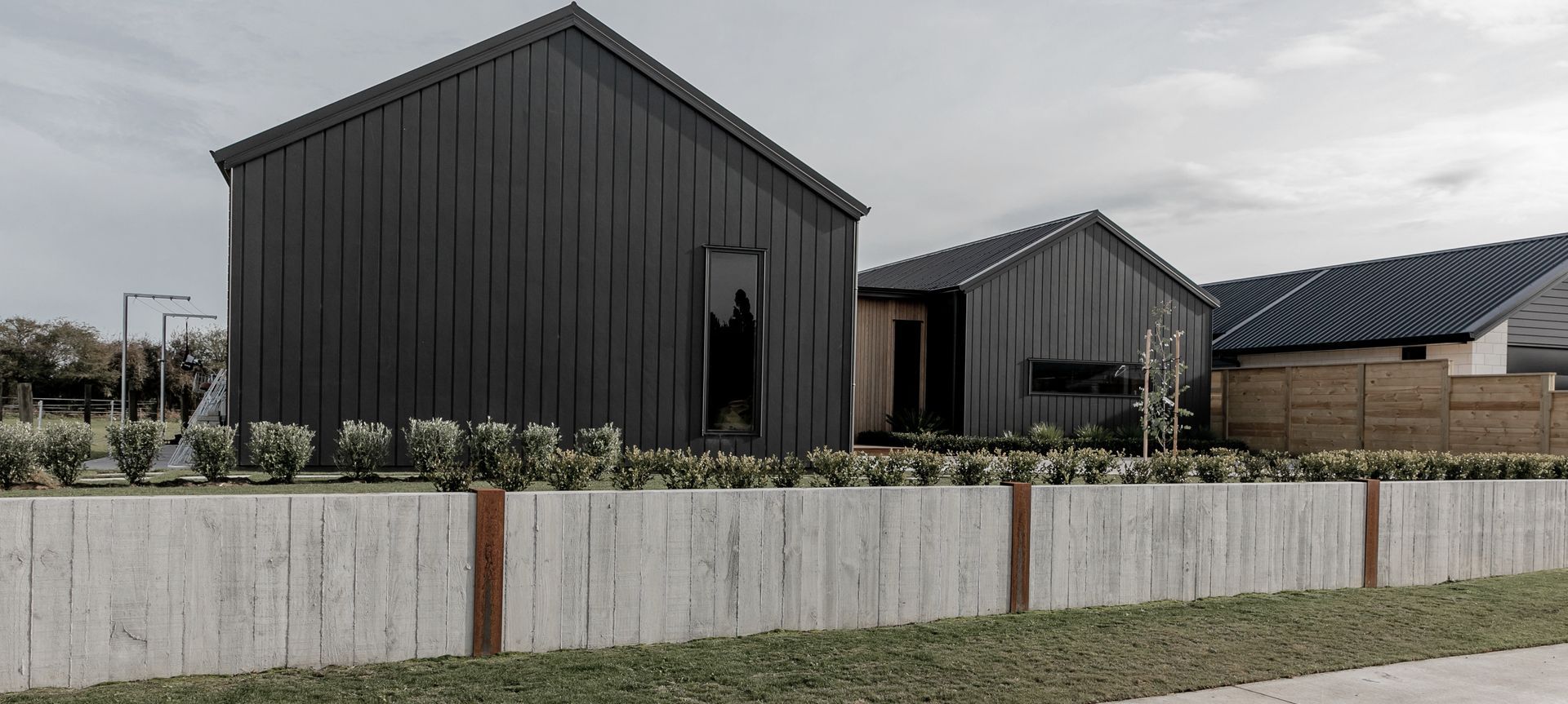 Hampton Terrace Retaining Wall banner