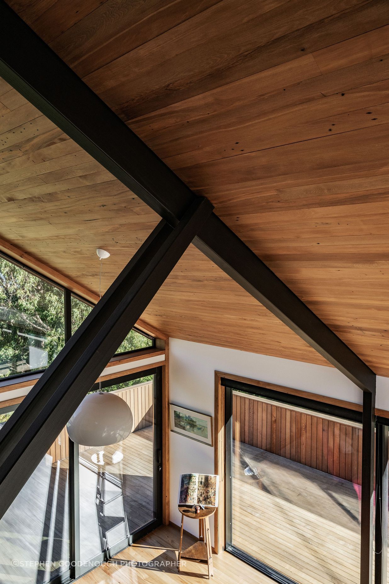 Harbour-View-Cabin-Ceiling-from-Mezzanine-Stephen-Goodenough.jpg