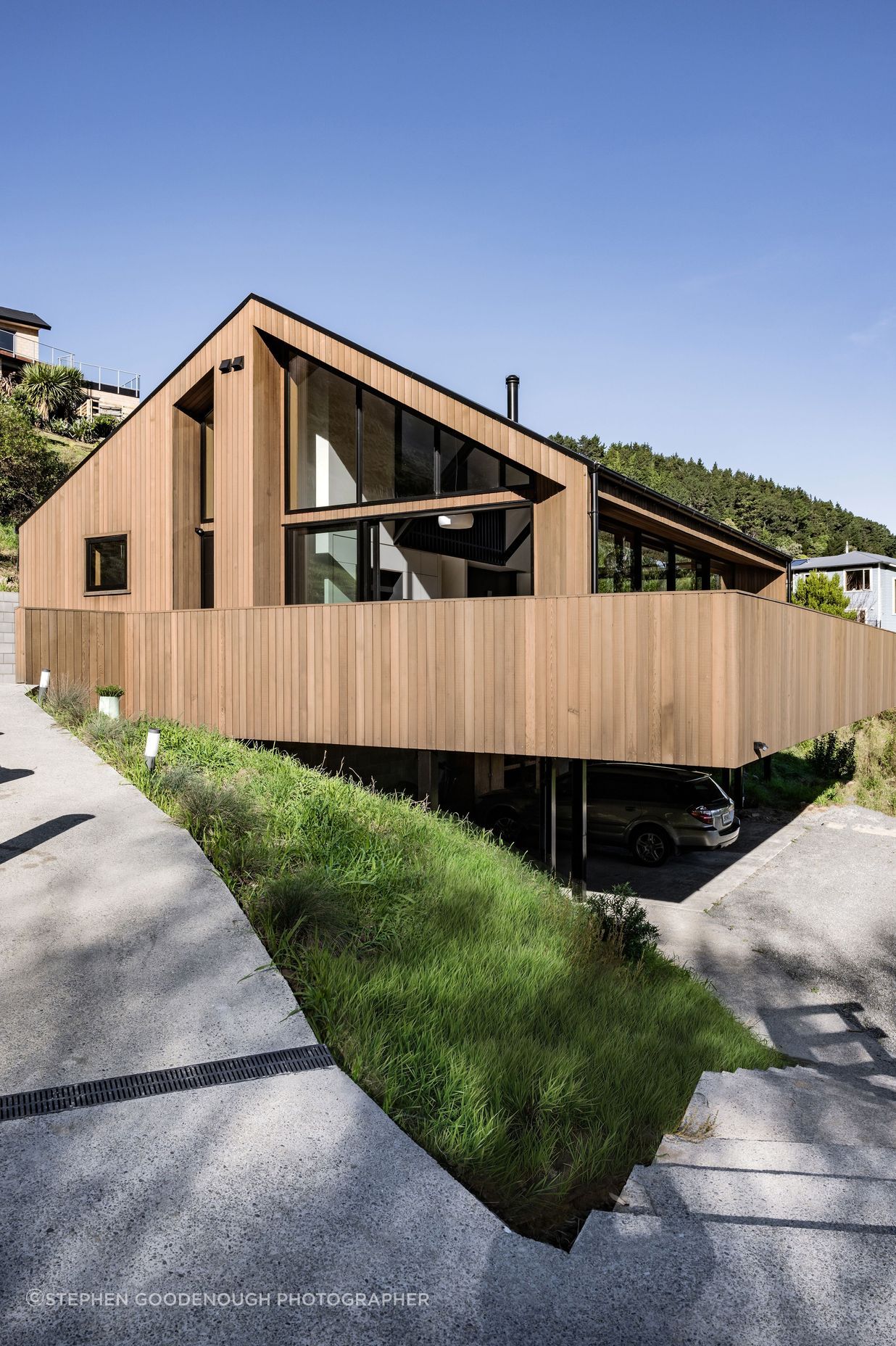 Harbour-View-Cabin-Entry-Path-Stephen-Goodenough.jpg
