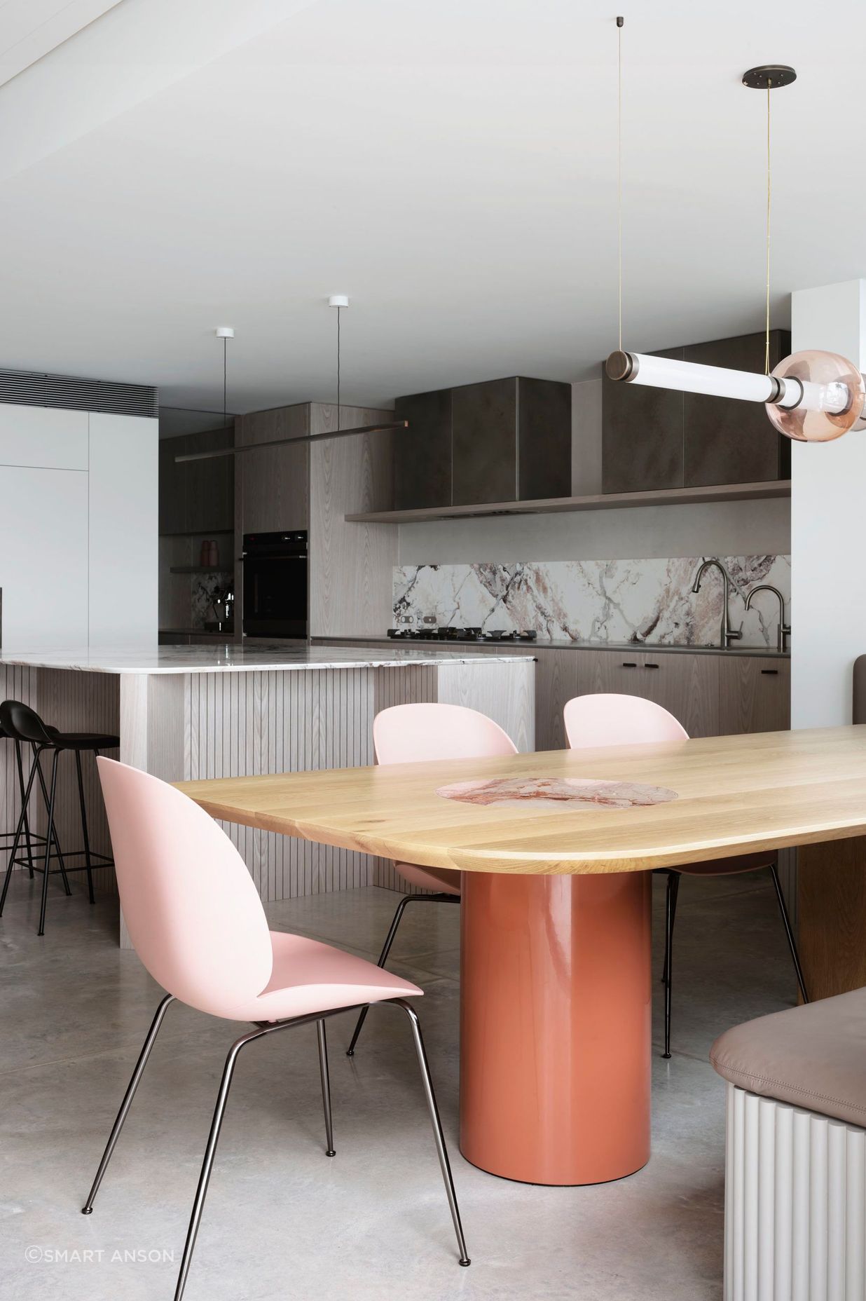 Edge House