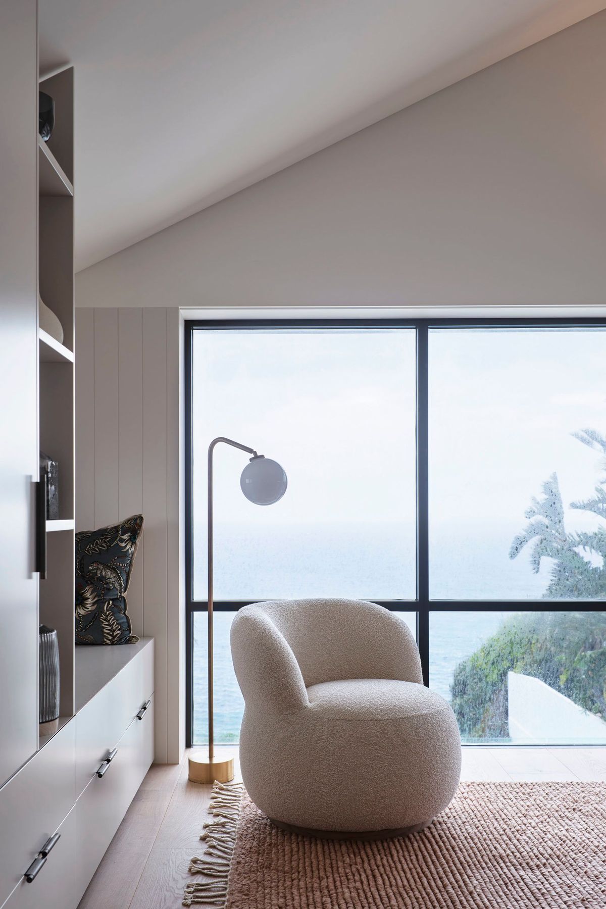 Edge House